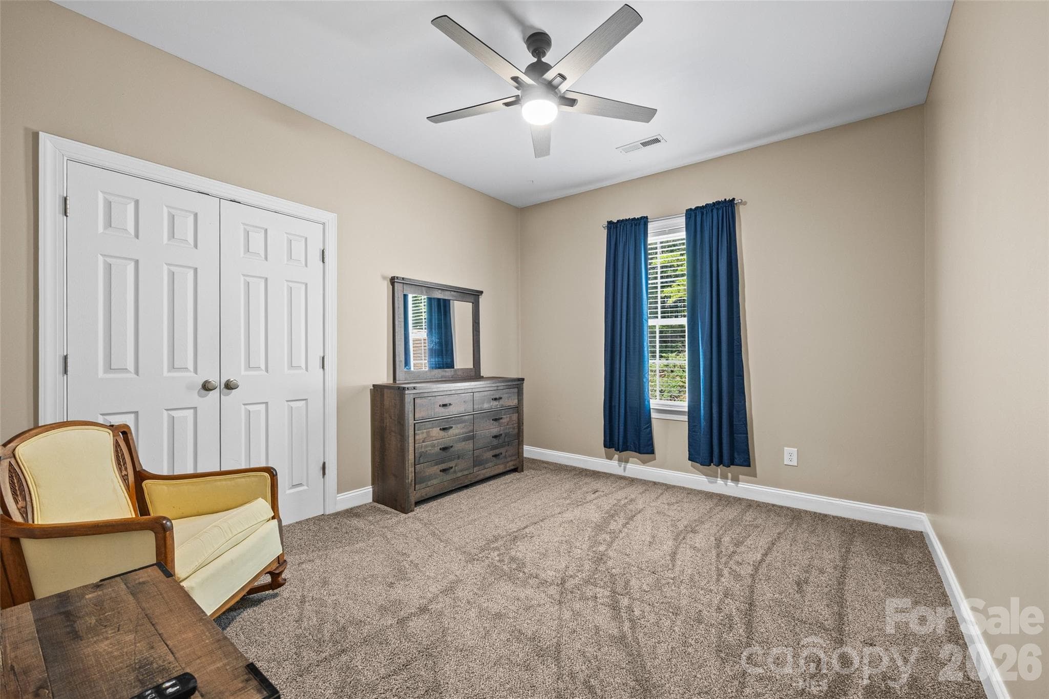Single Family Residence at 1063 Hunters Run Drive, Tega Cay, photo 18 of 41