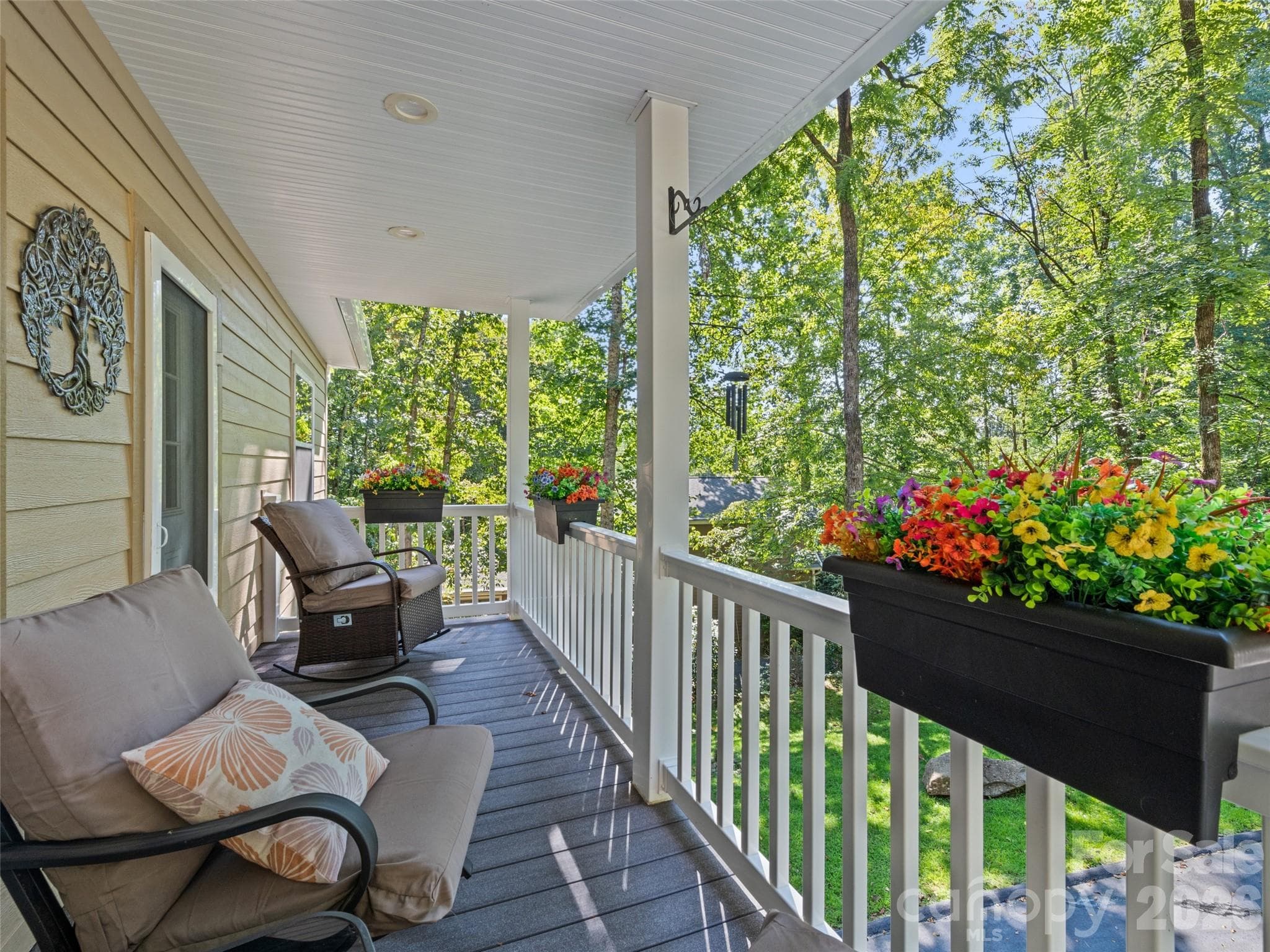 Single Family Residence at 100 Loafer Lane, Waynesville, photo 10 of 47