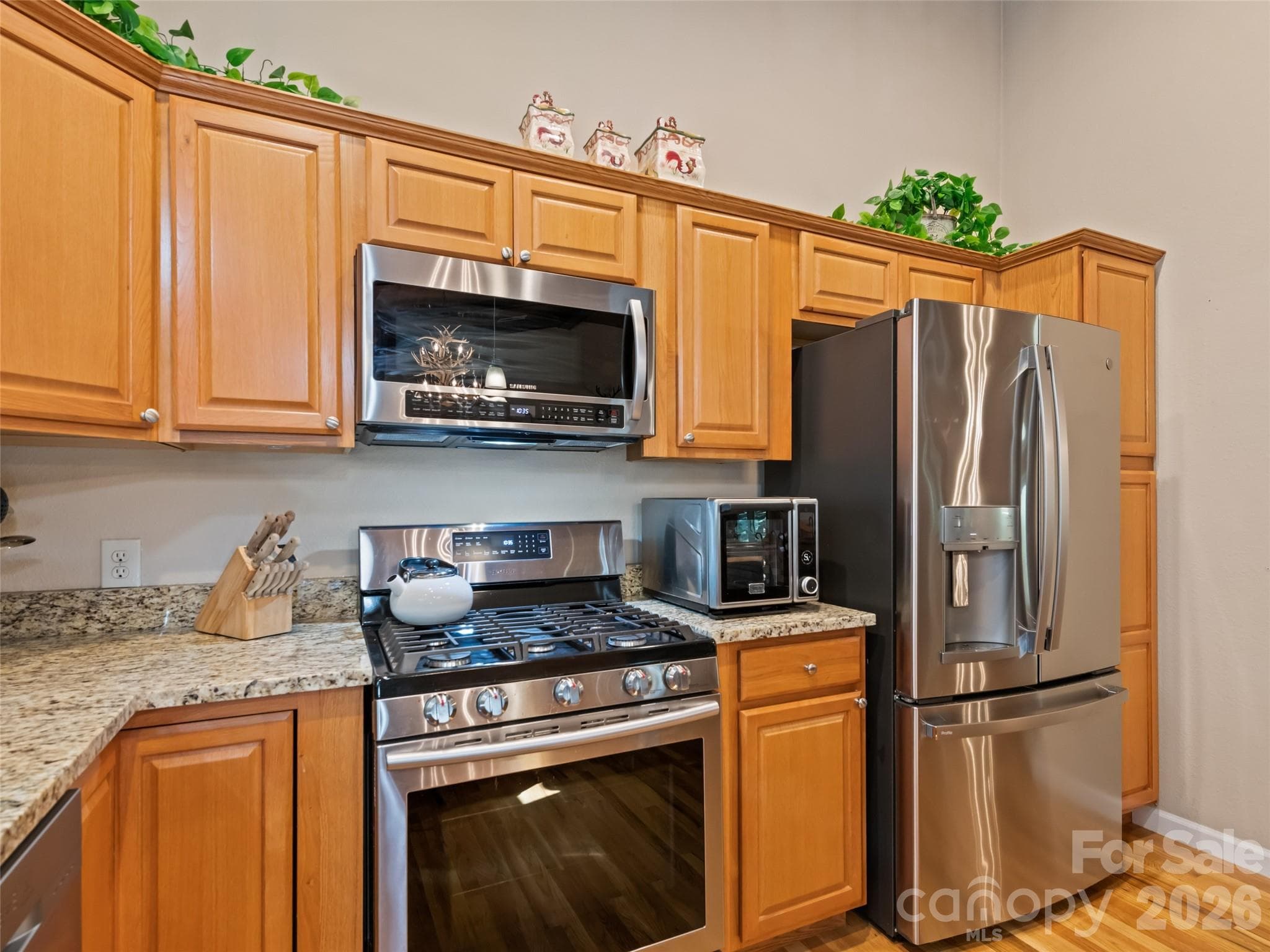 Single Family Residence at 100 Loafer Lane, Waynesville, photo 22 of 47