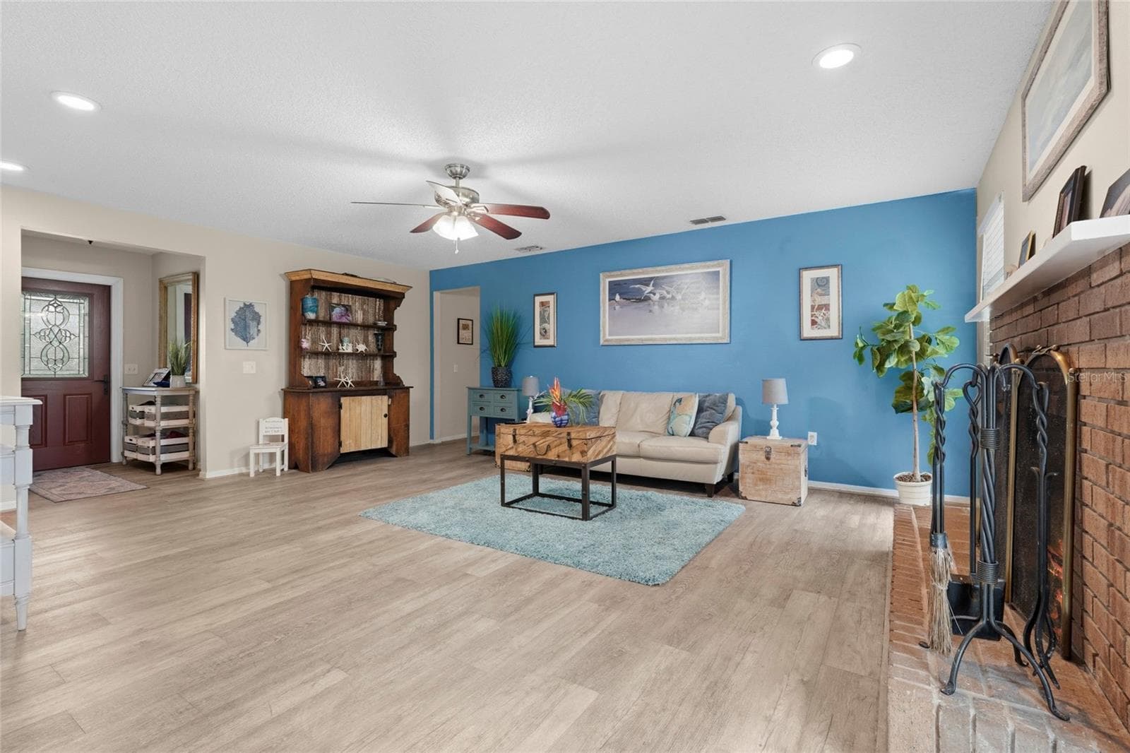 Single Family Residence at 2112 S BRINK AVE, SARASOTA, photo 3 of 52