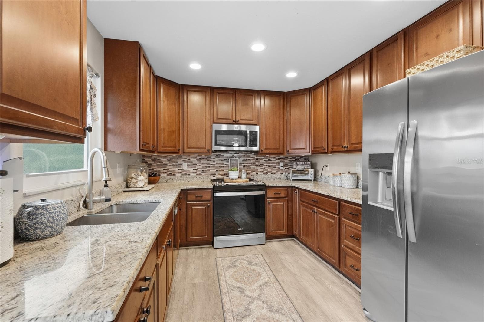 Single Family Residence at 2112 S BRINK AVE, SARASOTA, photo 5 of 52
