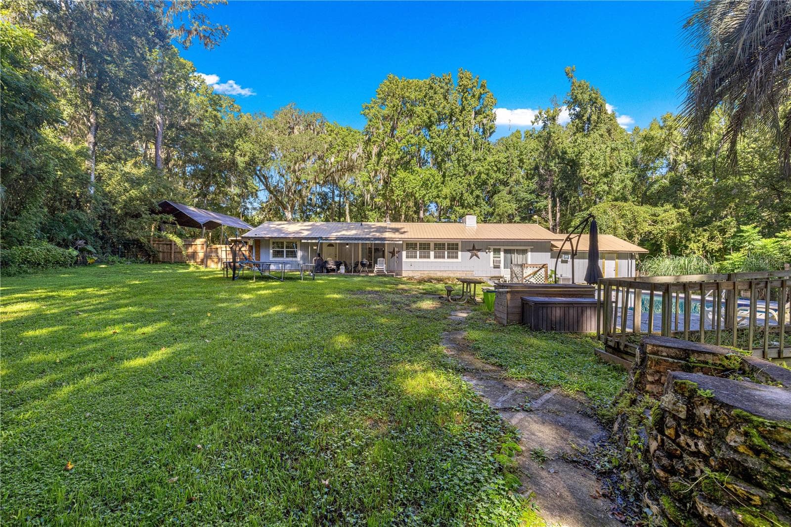 Single Family Residence at 12577 SE 36 AVE, BELLEVIEW, photo 4 of 52