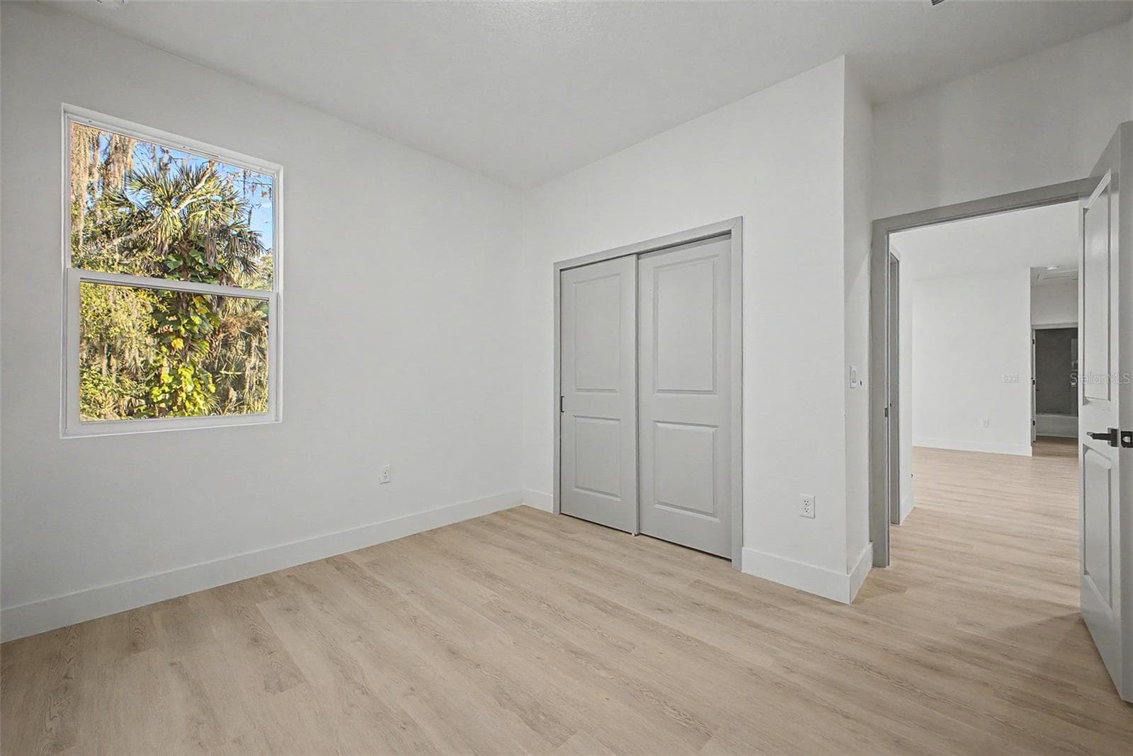 Single Family Residence at 127 HIBISCUS LN, DELTONA, photo 19 of 54
