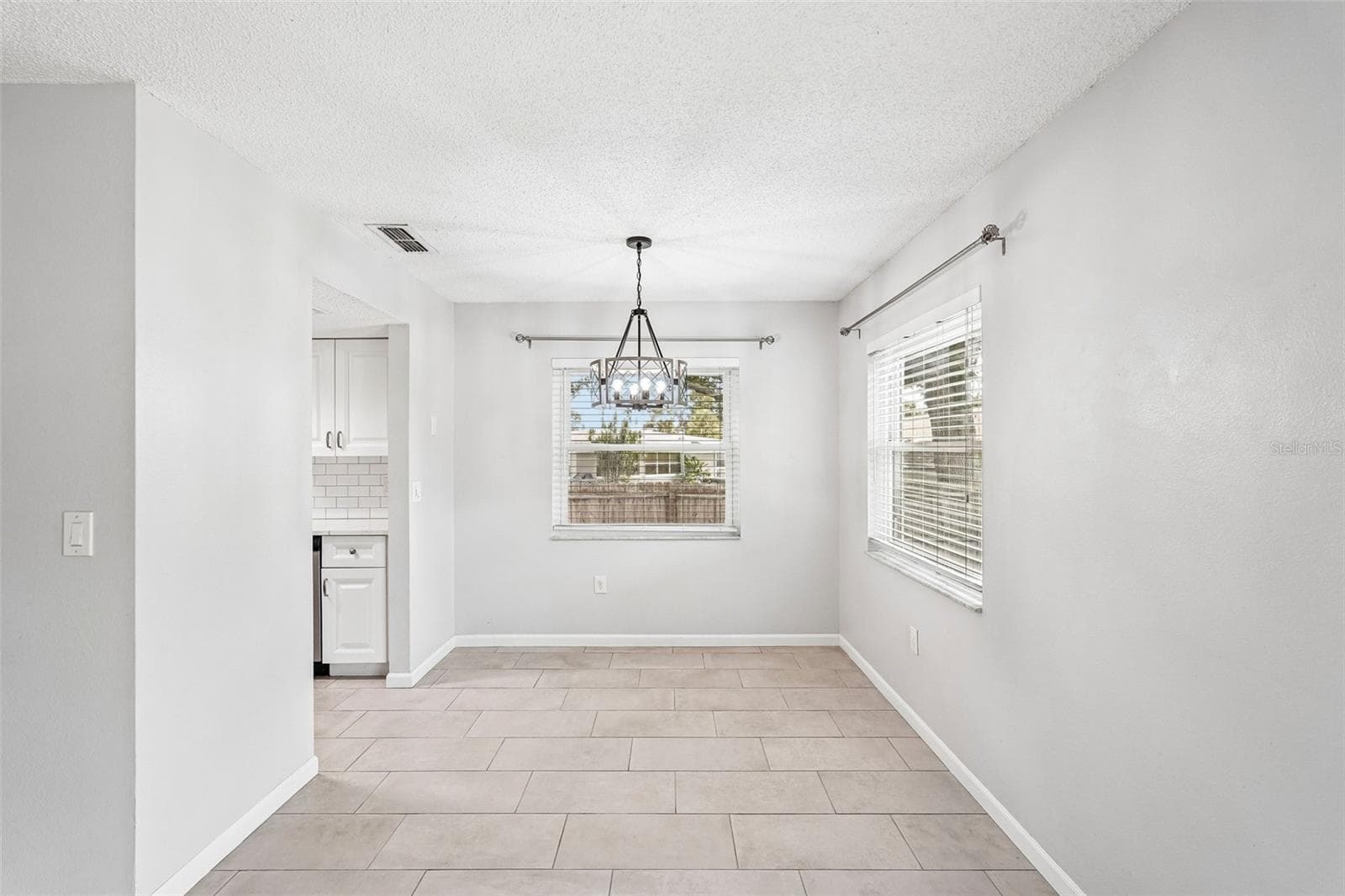Single Family Residence at 8710 FILSON PL, SARASOTA, photo 11 of 33