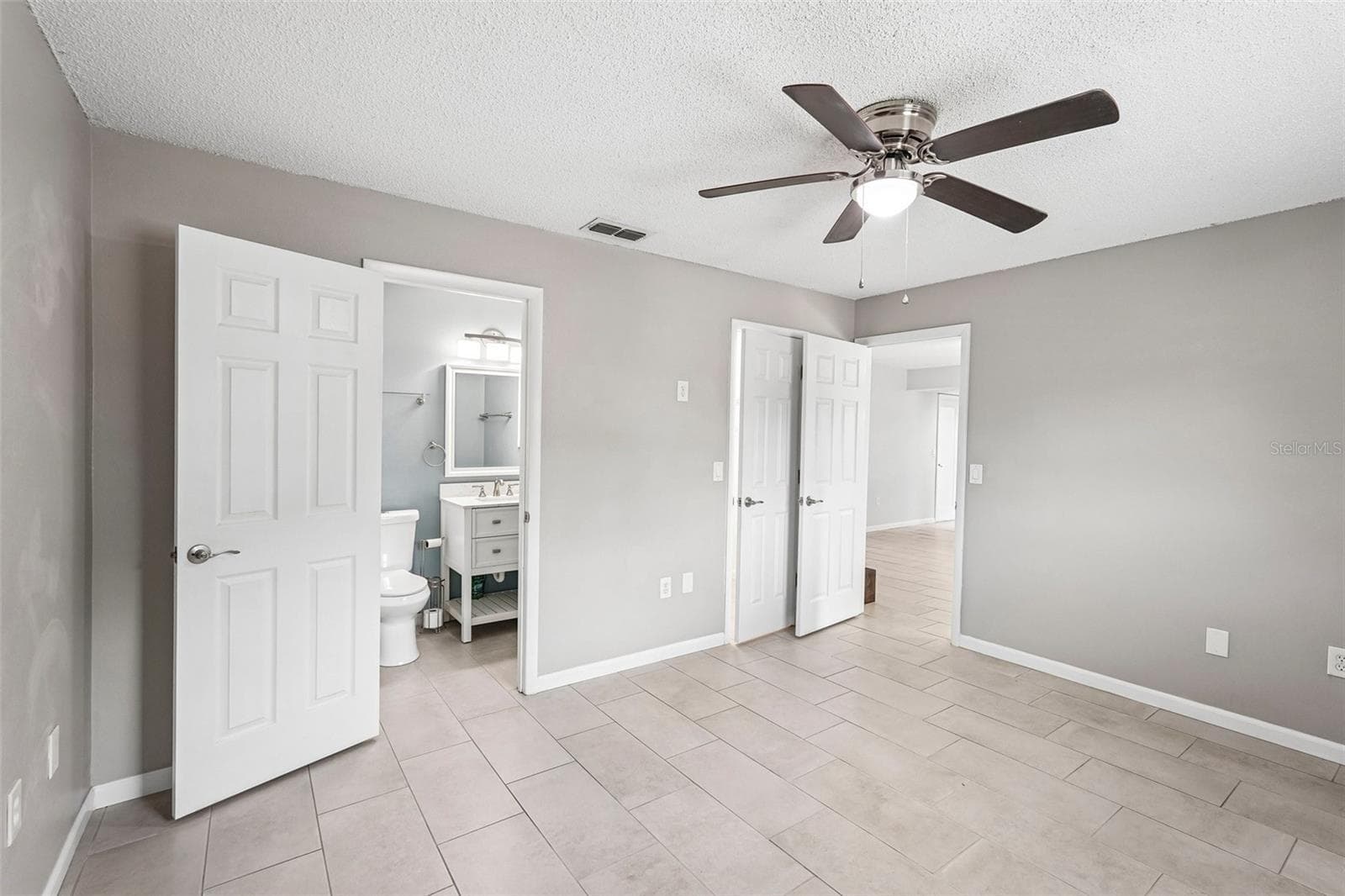 Single Family Residence at 8710 FILSON PL, SARASOTA, photo 18 of 33