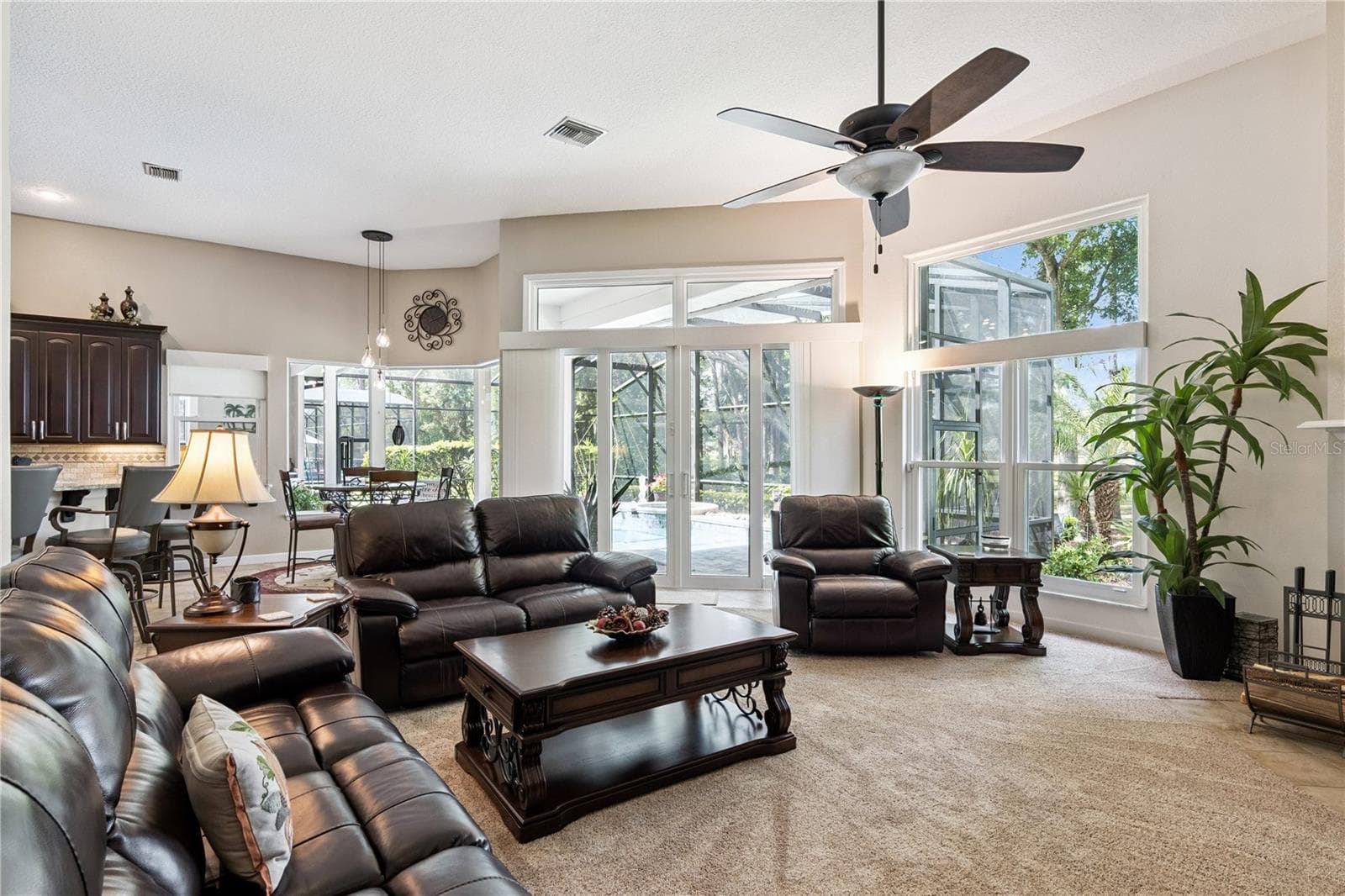 Single Family Residence at 635 CHATAS CT, LAKE MARY, photo 11 of 61