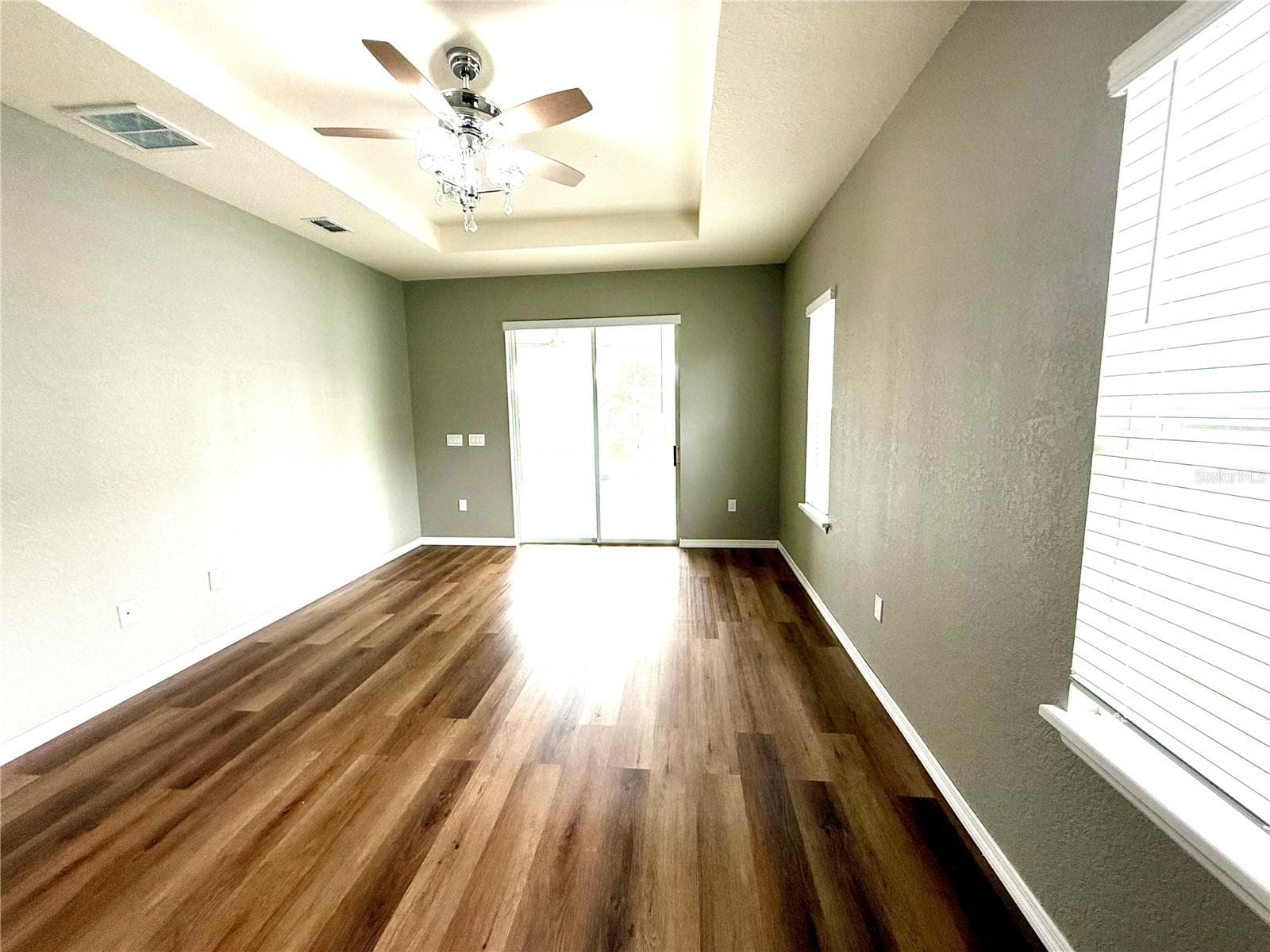 Single Family Residence at 35006 LONG ISLAND CT, ZEPHYRHILLS, photo 7 of 24