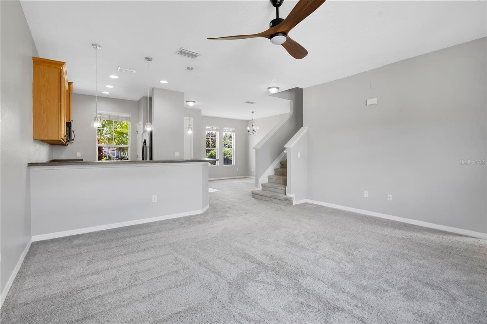 Townhouse at 14766 PEEKSKILL DR, WINTER GARDEN, photo 5 of 33