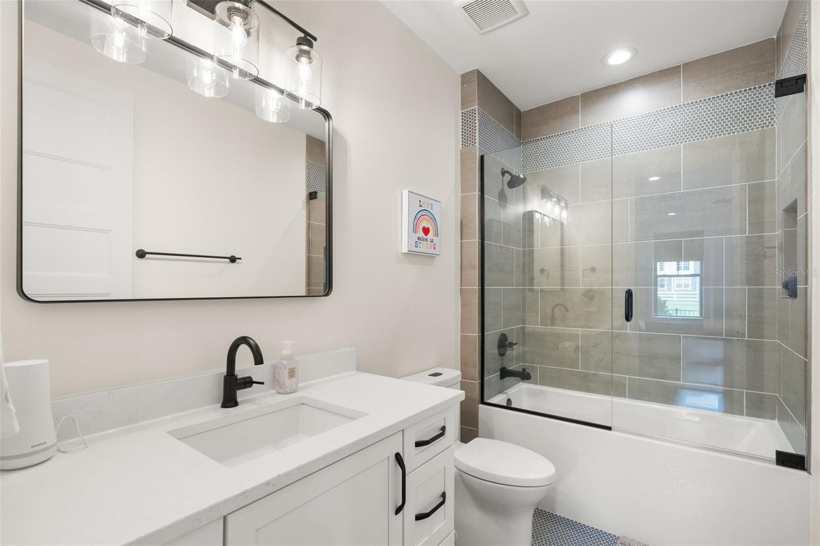 Townhouse at 72 N PARK AVE #8, WINTER GARDEN, photo 19 of 47