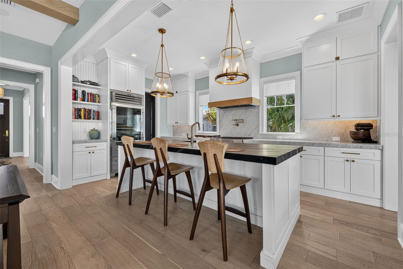 Single Family Residence at 239 39TH AVE NE, ST PETERSBURG, photo 12 of 60