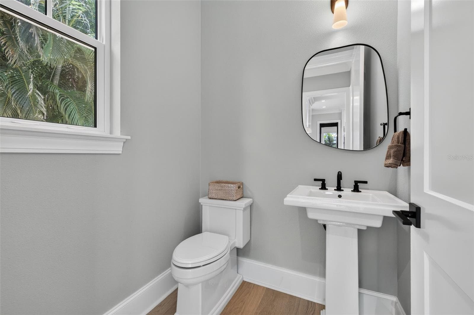 Single Family Residence at 239 39TH AVE NE, ST PETERSBURG, photo 22 of 60