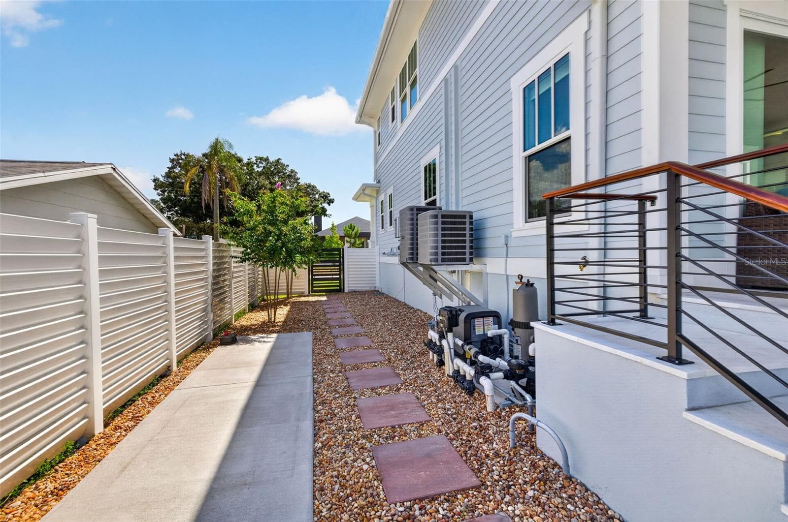Single Family Residence at 239 39TH AVE NE, ST PETERSBURG, photo 45 of 60