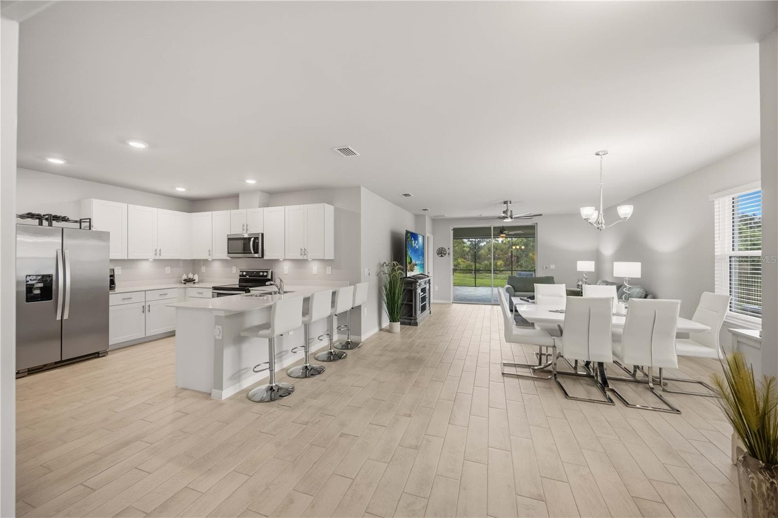 Villa at 1512 LAUREL BROOK LN, PORT CHARLOTTE, photo 8 of 50