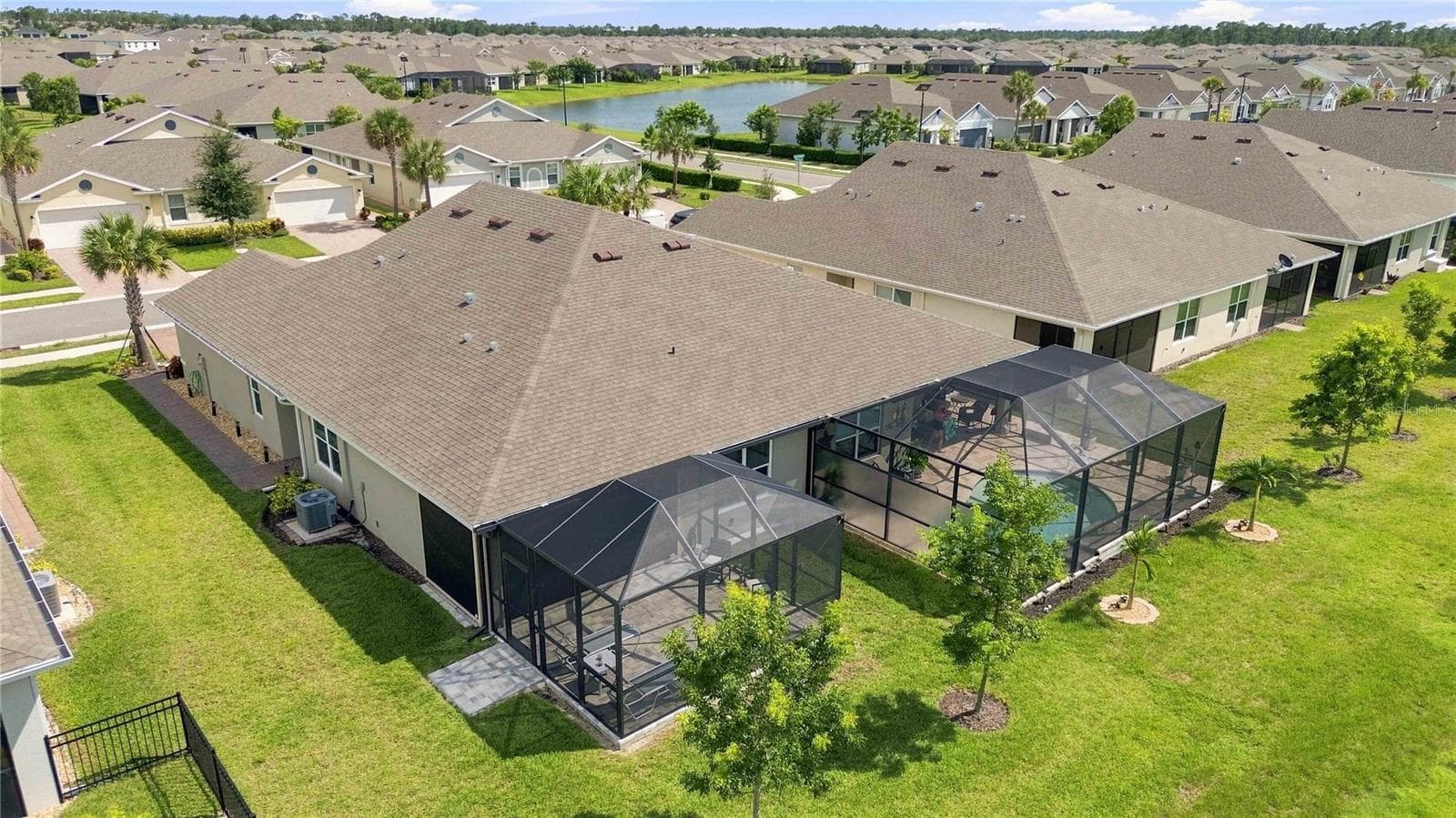 Villa at 1512 LAUREL BROOK LN, PORT CHARLOTTE, photo 43 of 50