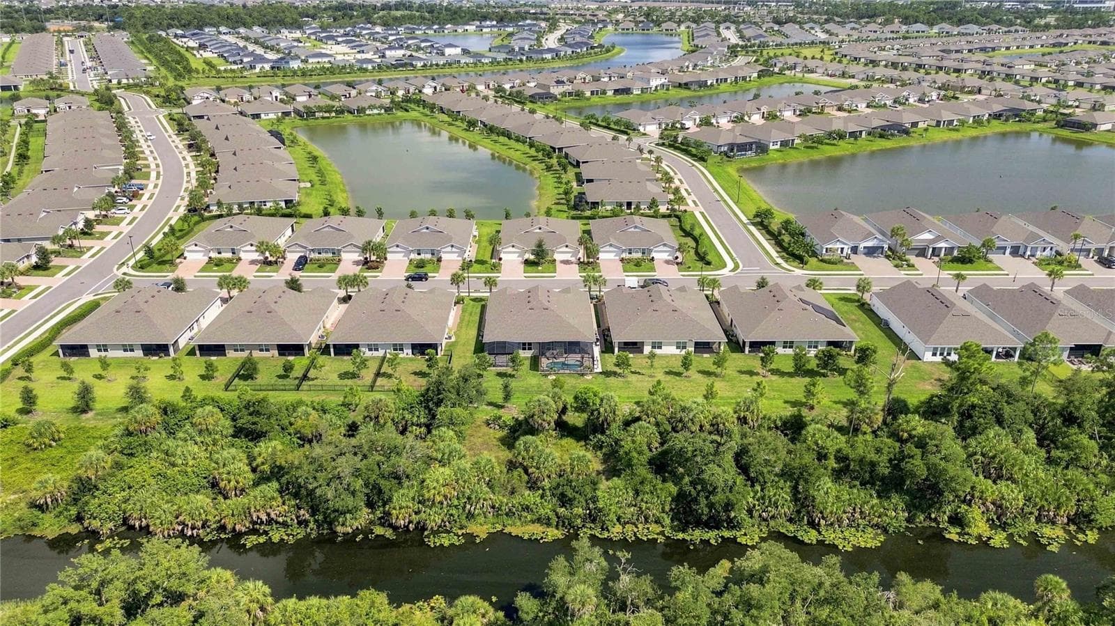 Villa at 1512 LAUREL BROOK LN, PORT CHARLOTTE, photo 44 of 50