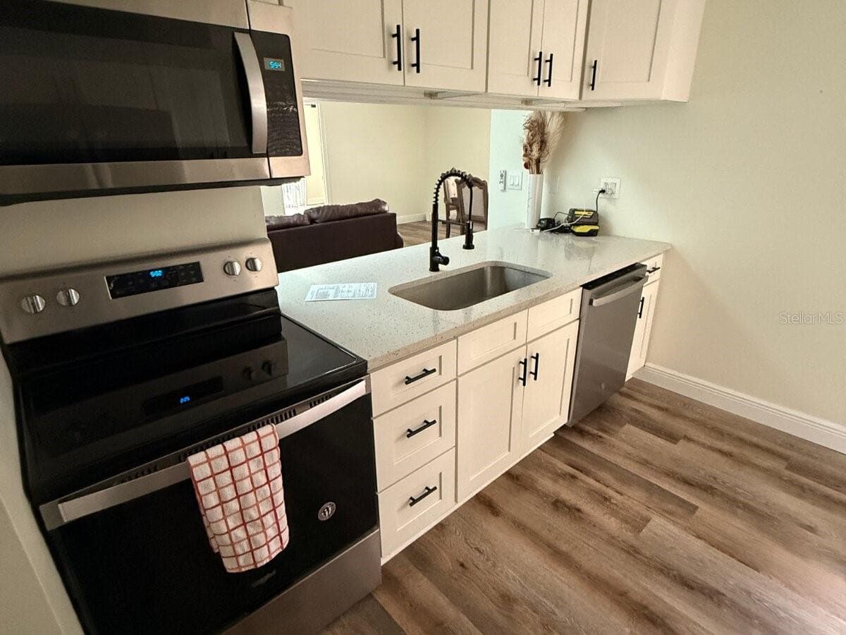 Single Family Residence at 13034 CLAY AVE, LARGO, photo 10 of 26