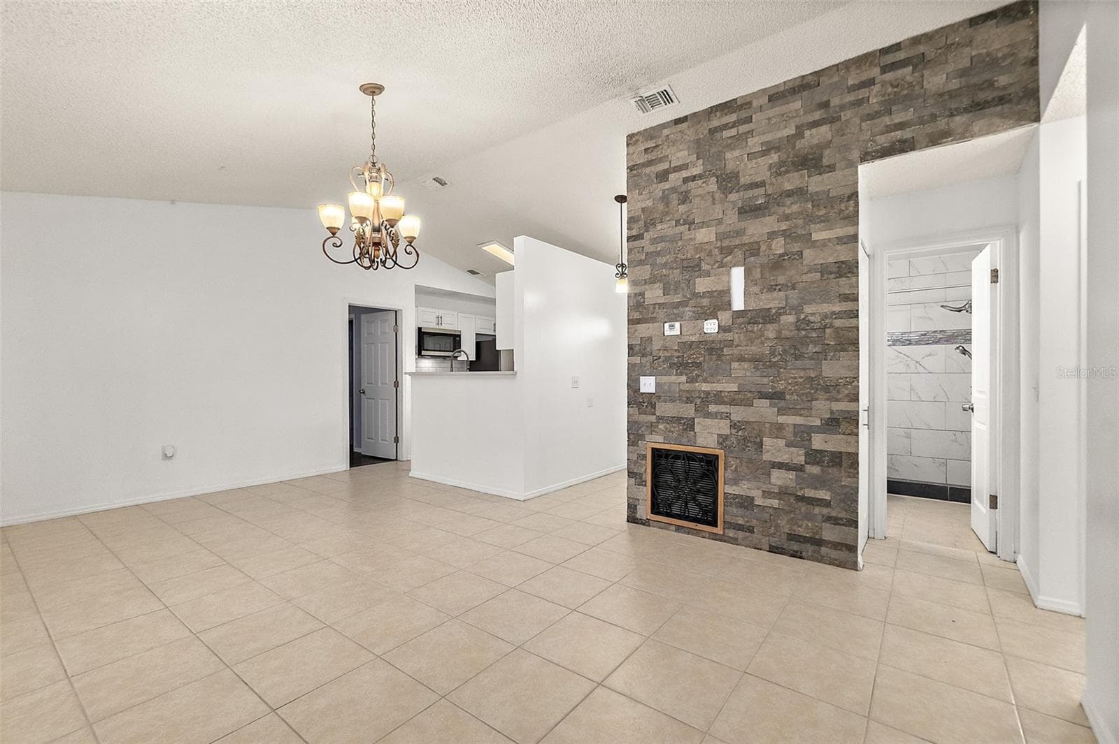 Single Family Residence at 769 COLEMAN AVE, DELTONA, photo 6 of 30