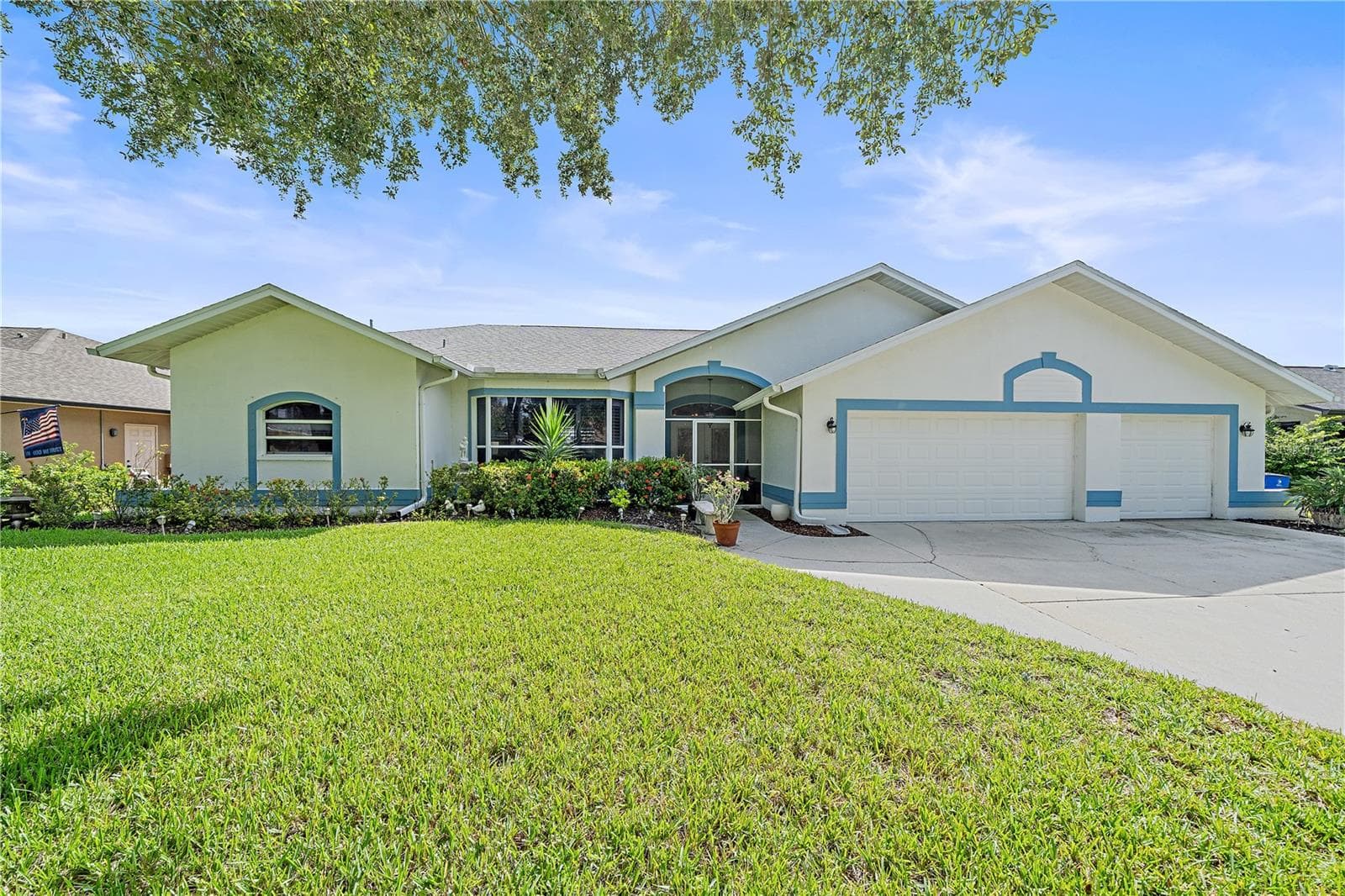 Single Family Residence at 19291 PINE GLEN DR, FORT MYERS, photo 17 of 42