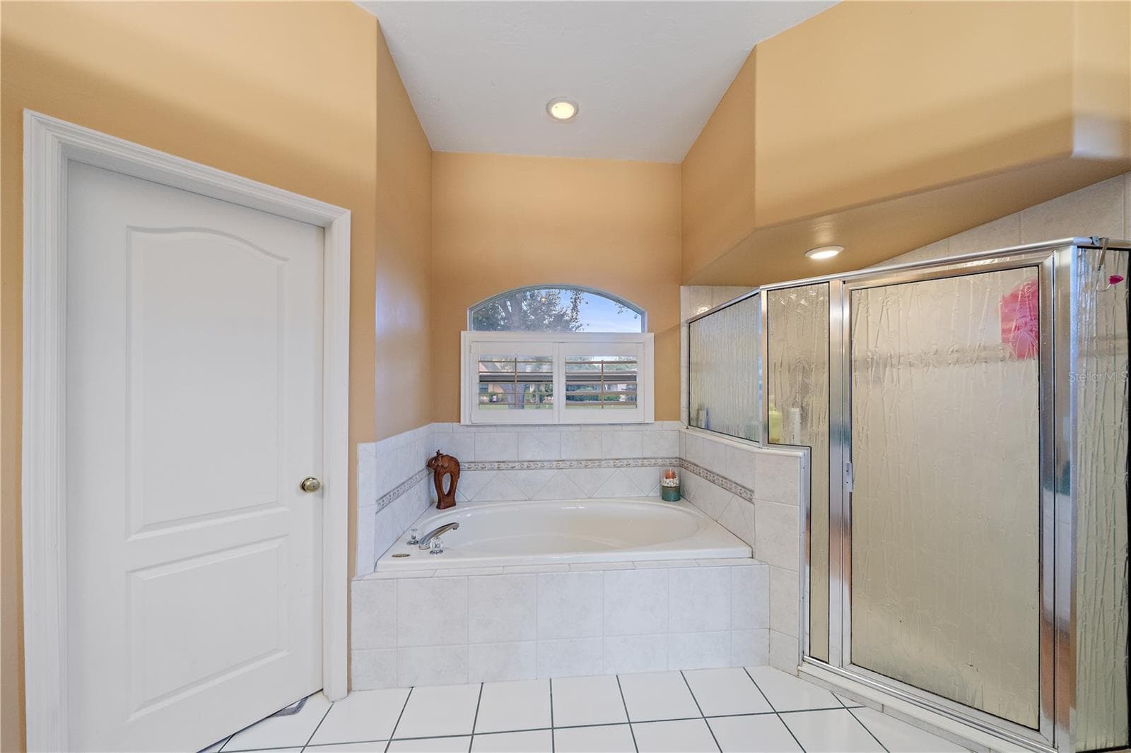 Single Family Residence at 19291 PINE GLEN DR, FORT MYERS, photo 37 of 42
