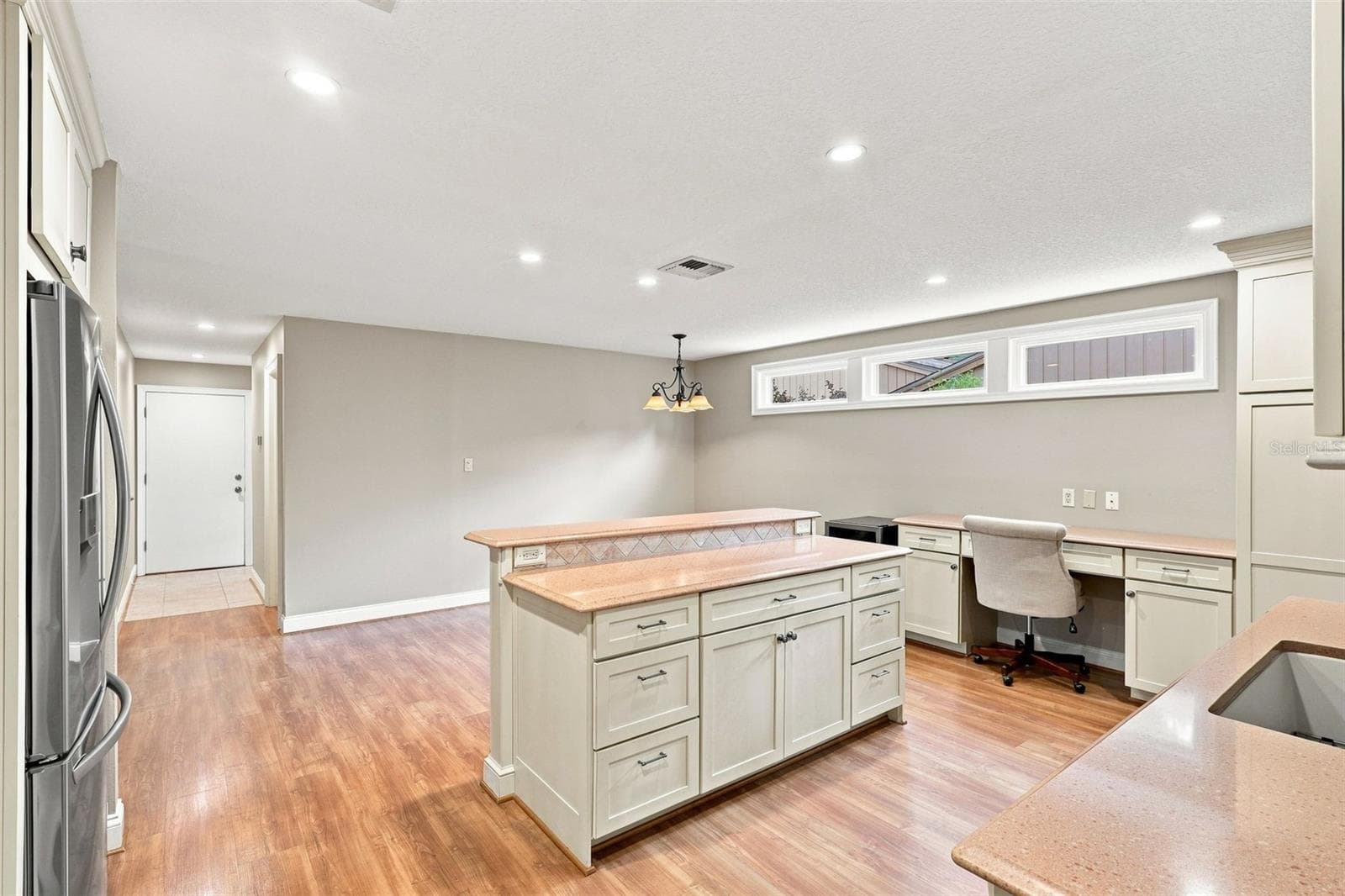 Single Family Residence at 124 OAKS CT, SANFORD, photo 15 of 43