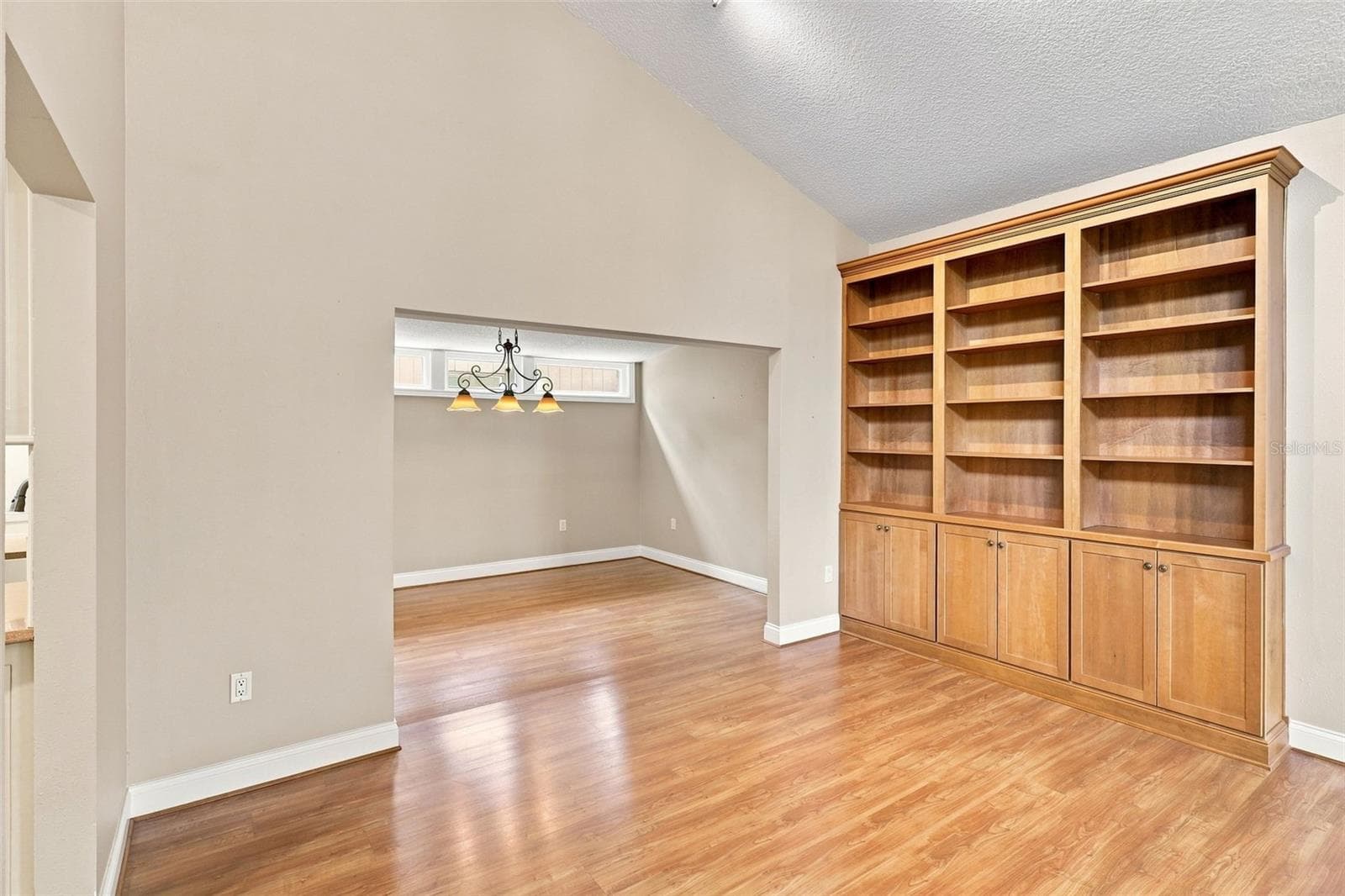 Single Family Residence at 124 OAKS CT, SANFORD, photo 28 of 43