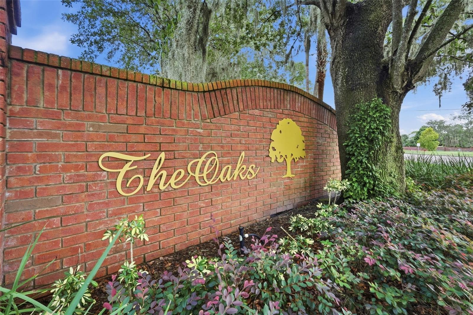 Single Family Residence at 124 OAKS CT, SANFORD, photo 40 of 43