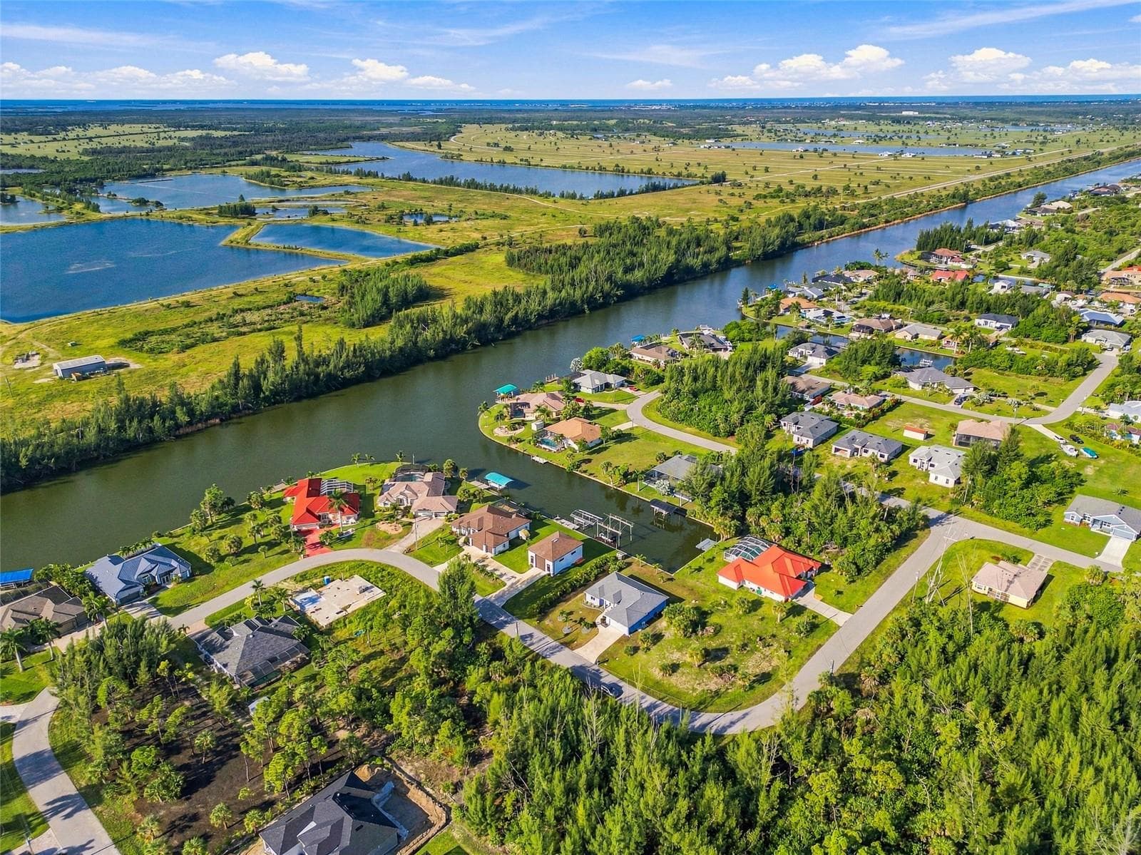 AIREAL VIEW OF SUNBURY WATERWAY TO THE SANTA CRUZ WATERWAY - 10554 LIVE OAK RD, PORT CHARLOTTE