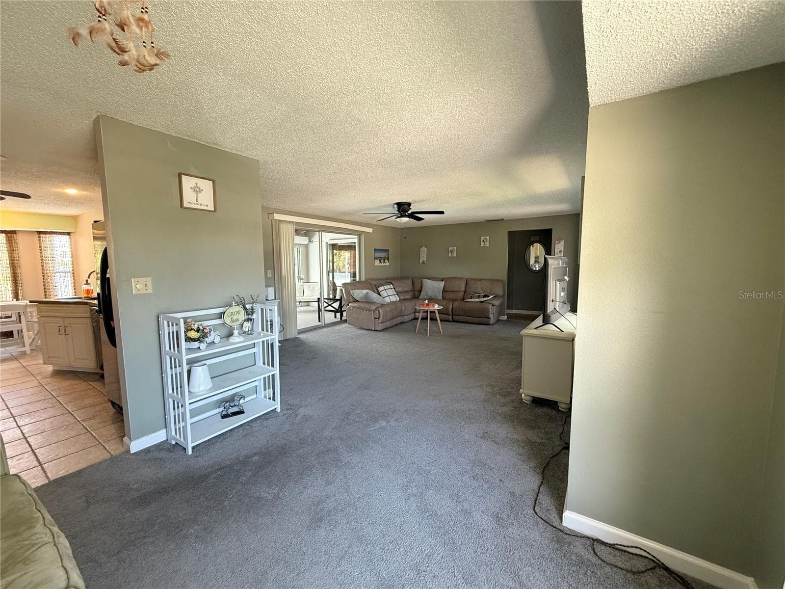 Single Family Residence at 318 VENICE EAST BLVD, VENICE, photo 15 of 67
