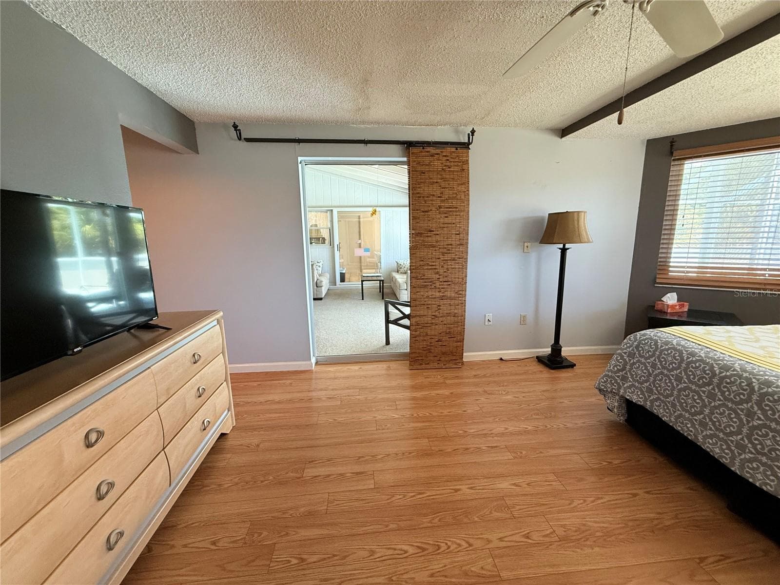 Single Family Residence at 318 VENICE EAST BLVD, VENICE, photo 22 of 67