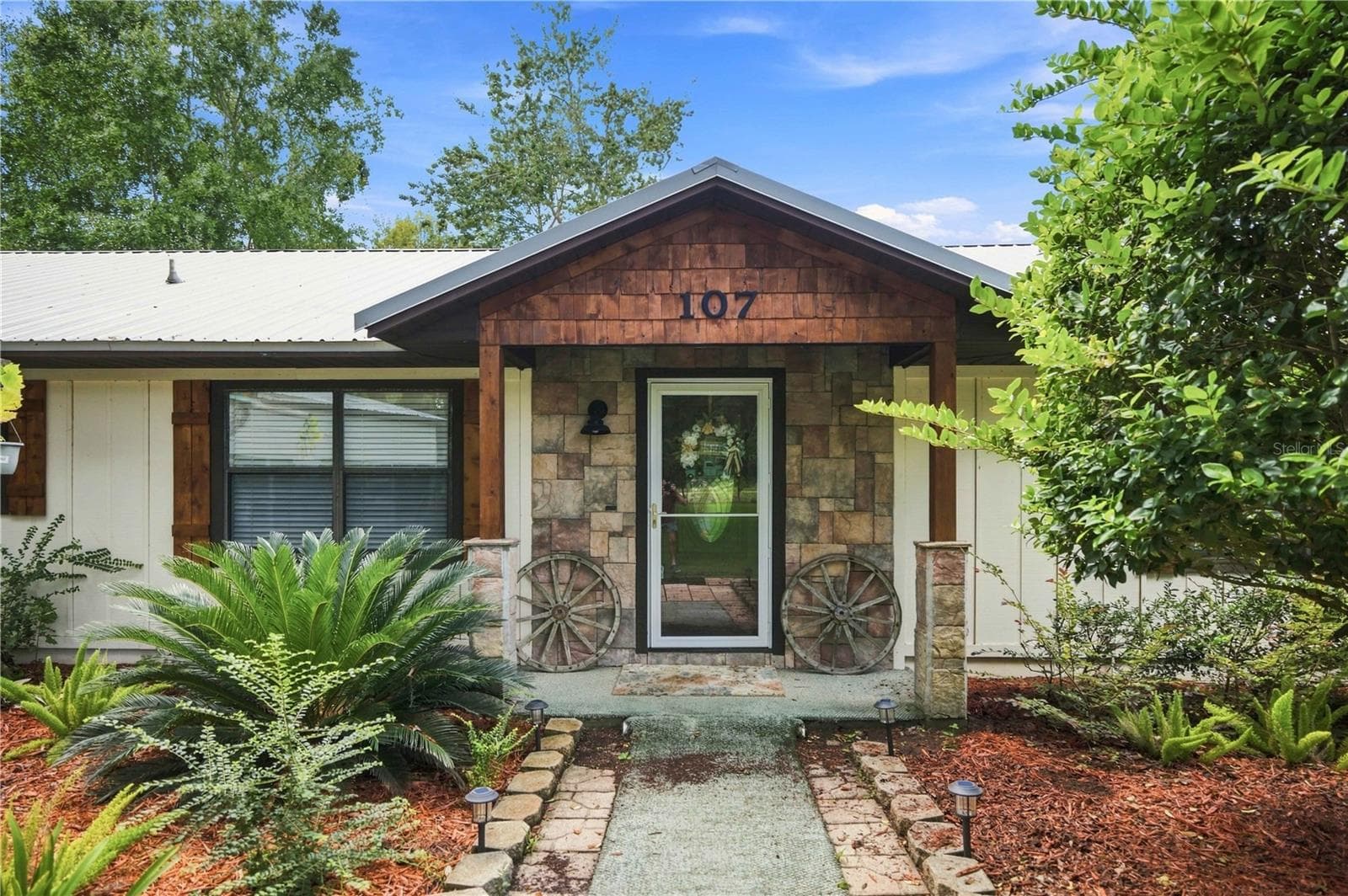 107 CHURCH LAKE DR