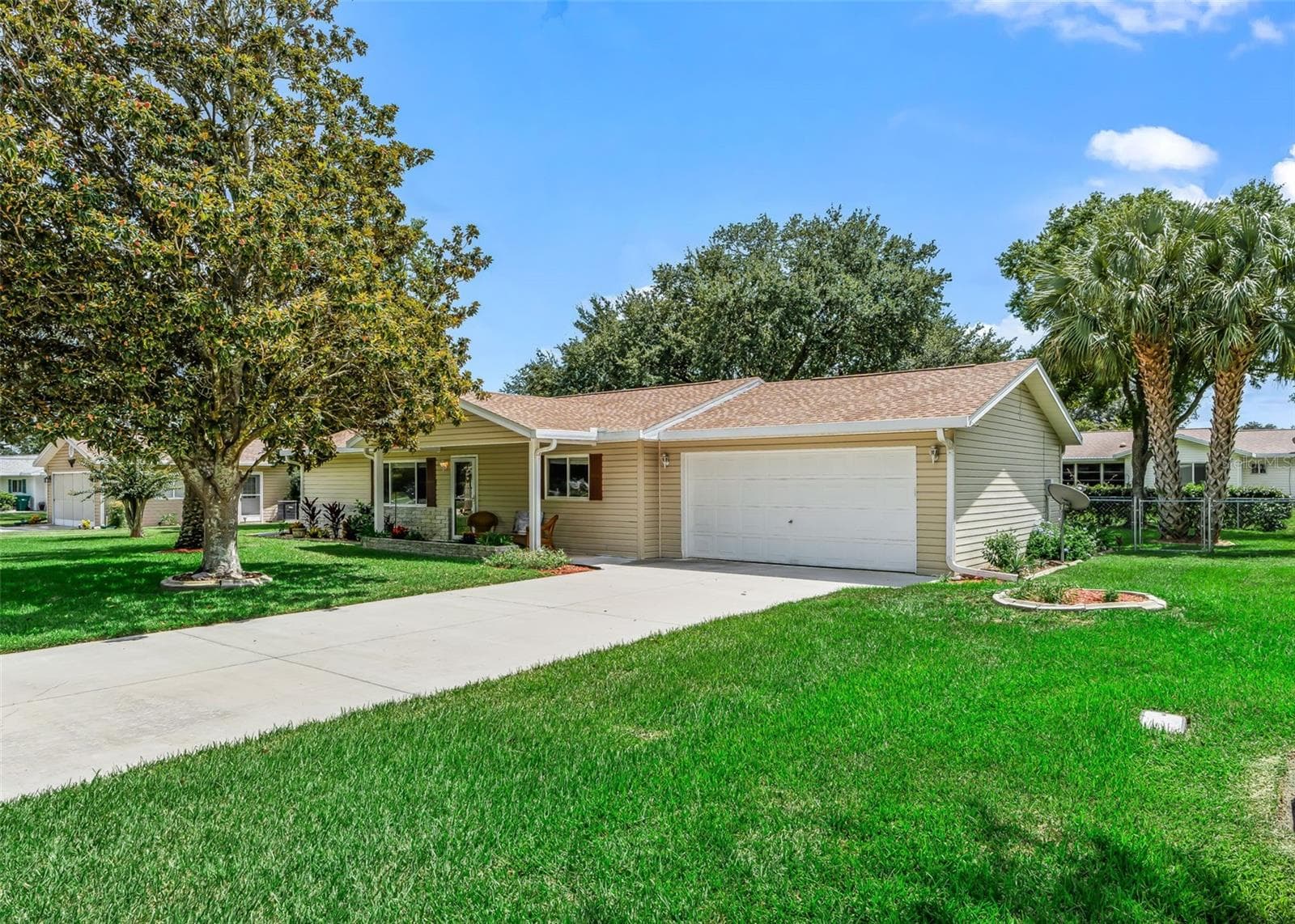 Single Family Residence at 17760 SE 108 AVENUE, SUMMERFIELD, photo 4 of 50