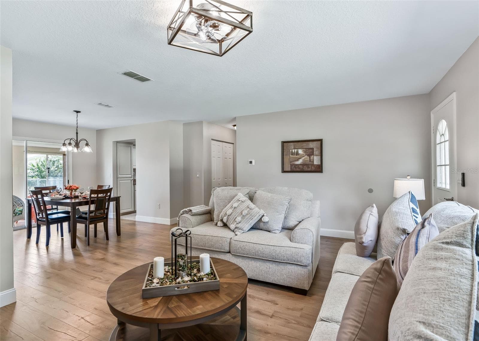 Single Family Residence at 17760 SE 108 AVENUE, SUMMERFIELD, photo 7 of 50