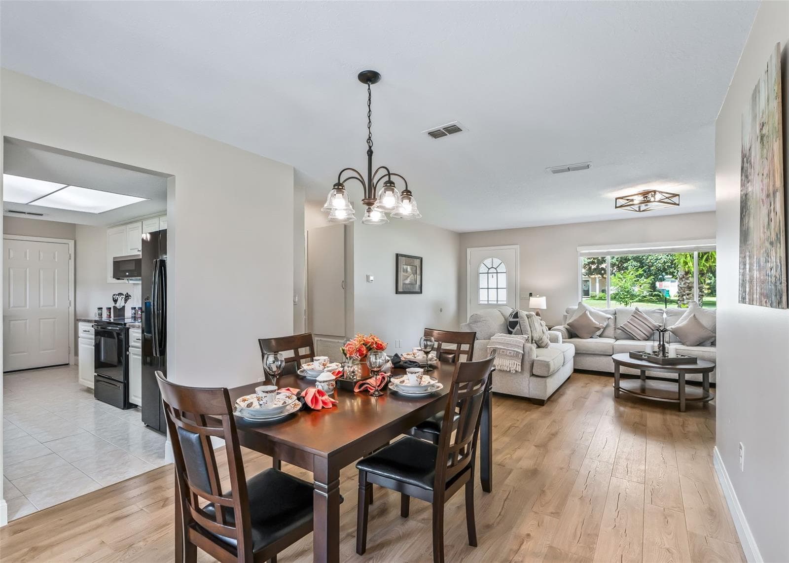 Single Family Residence at 17760 SE 108 AVENUE, SUMMERFIELD, photo 12 of 50