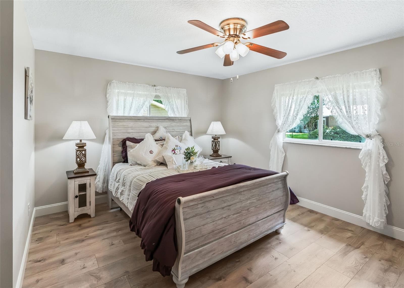 Single Family Residence at 17760 SE 108 AVENUE, SUMMERFIELD, photo 21 of 50