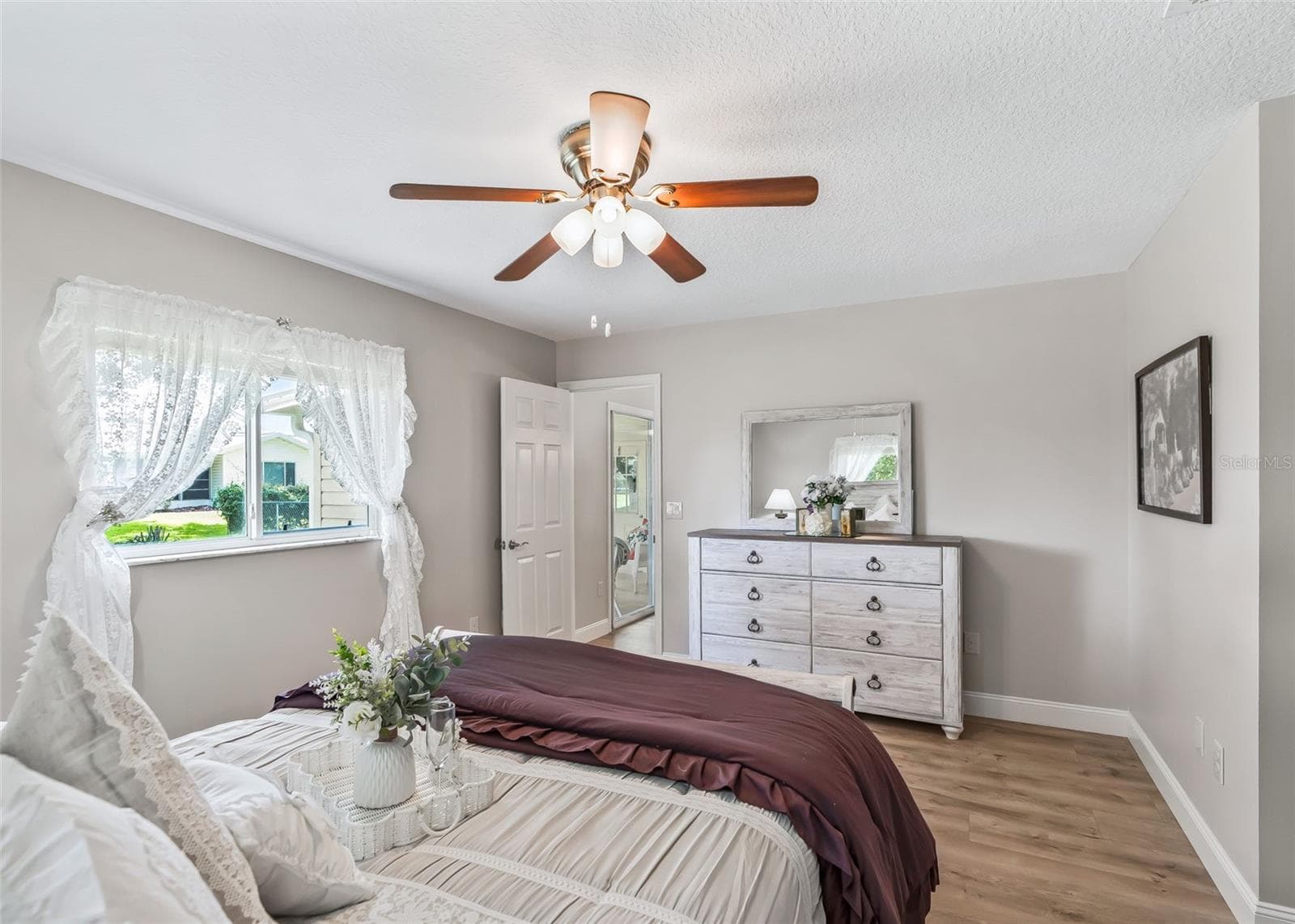 Single Family Residence at 17760 SE 108 AVENUE, SUMMERFIELD, photo 23 of 50