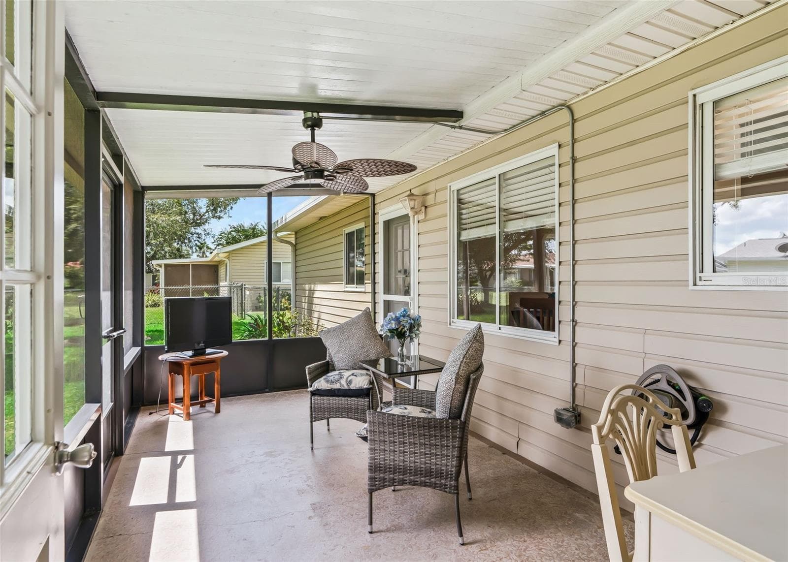 Single Family Residence at 17760 SE 108 AVENUE, SUMMERFIELD, photo 34 of 50