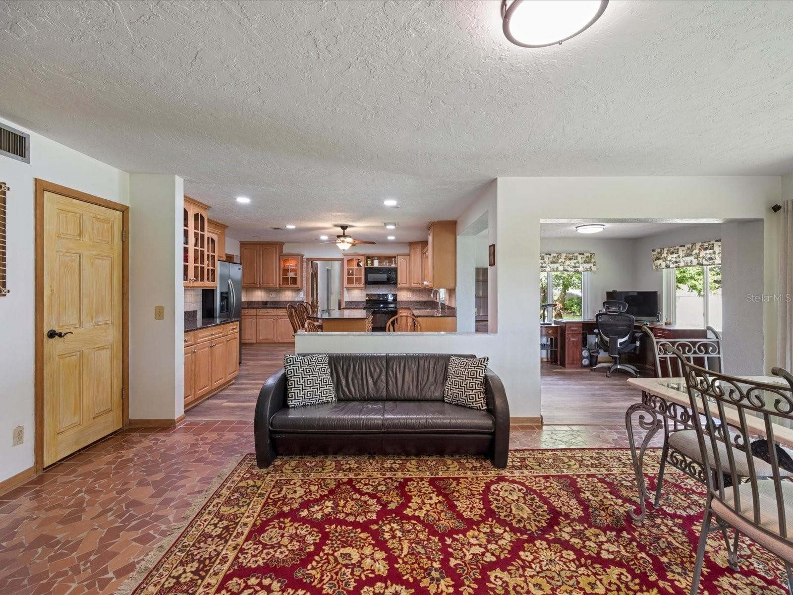 Single Family Residence at 2100 MCKINLEY ST, CLEARWATER, photo 13 of 55