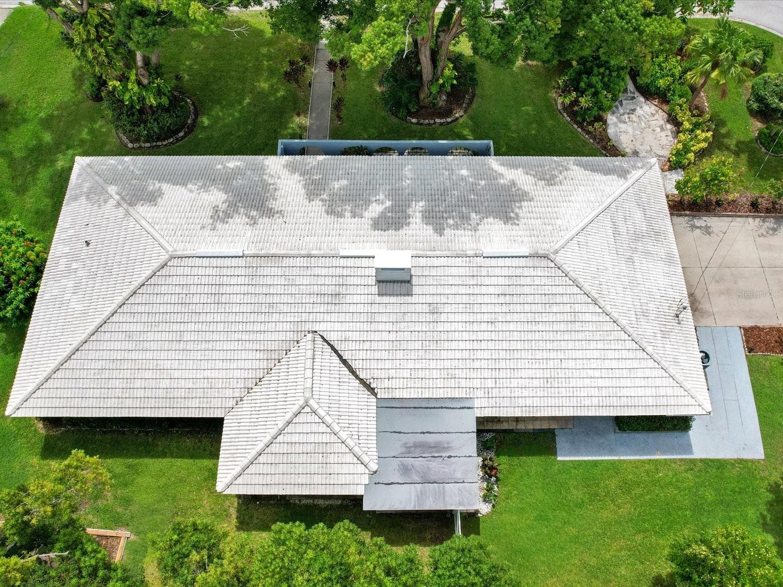 Single Family Residence at 2100 MCKINLEY ST, CLEARWATER, photo 50 of 55