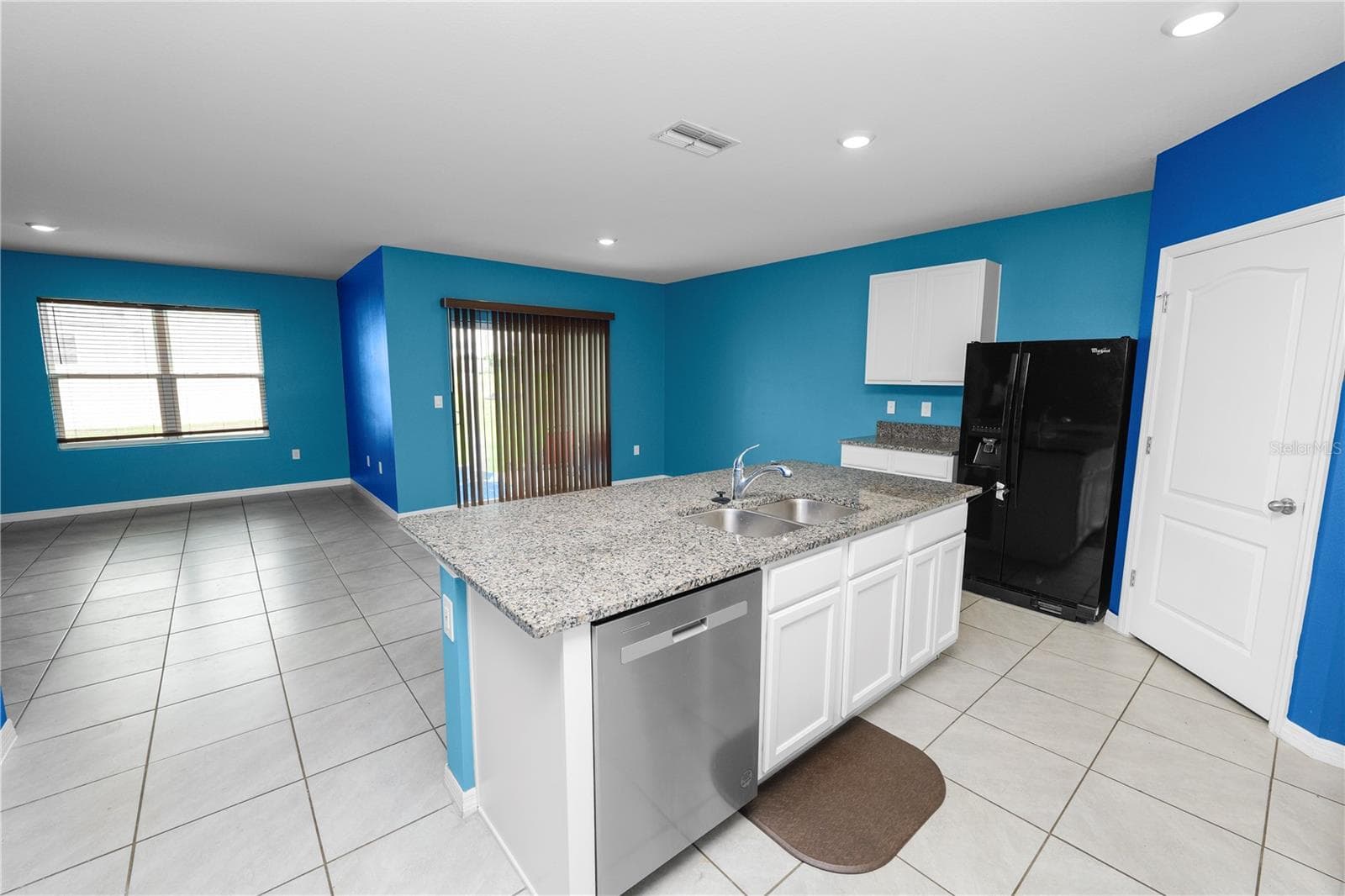 Single Family Residence at 1810 EAGLE HAMMOCK BLVD, EAGLE LAKE, photo 4 of 35