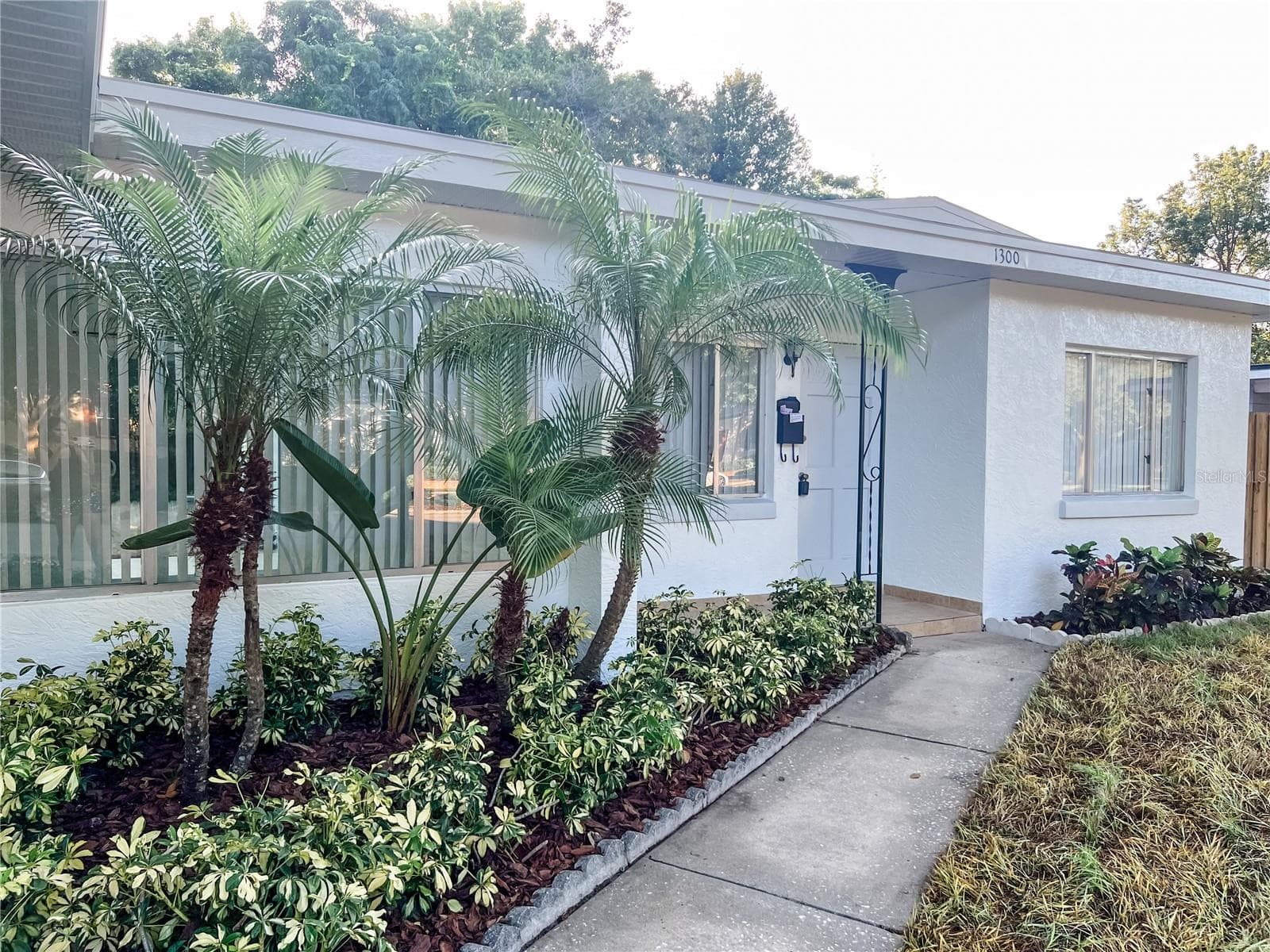 Single Family Residence at 1300 BENNETT RD, ORLANDO, photo 3 of 20