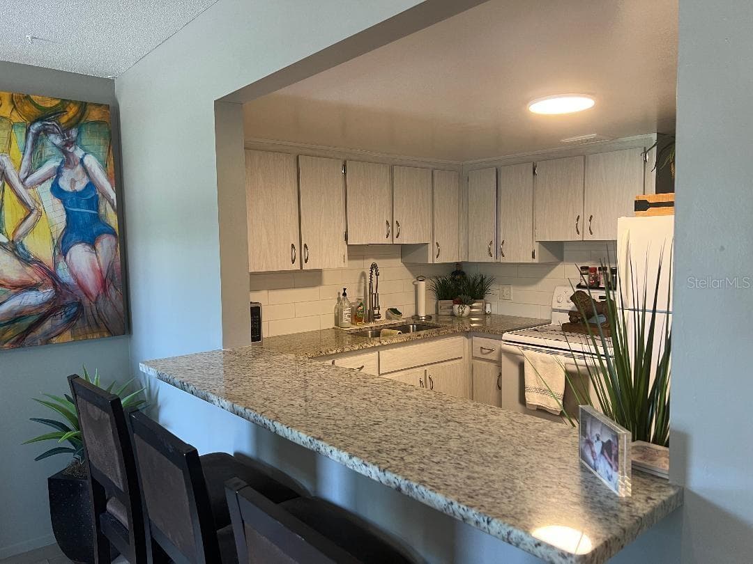 Condominium at 2000 WORLD PARKWAY BLVD #20, CLEARWATER, photo 9 of 46