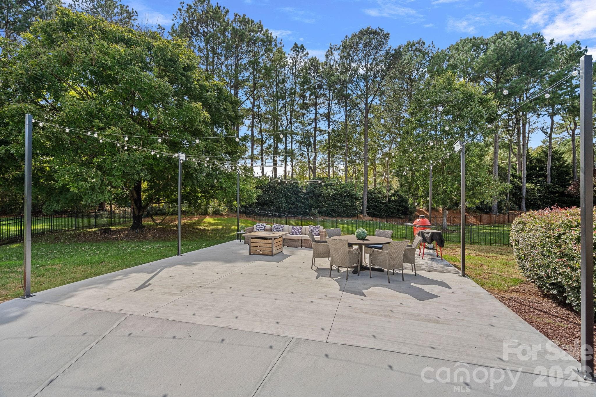 Single Family Residence at 18806 Boundary Oaks Court, Davidson, photo 39 of 48
