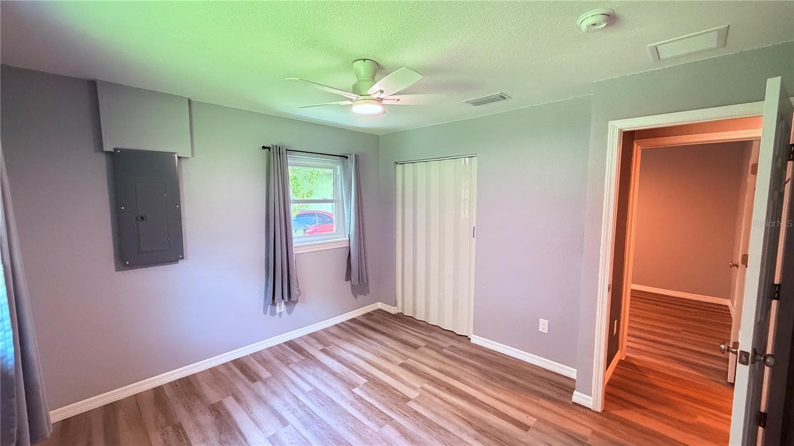 Single Family Residence at 5130 LESCOT LN, ORLANDO, photo 10 of 17