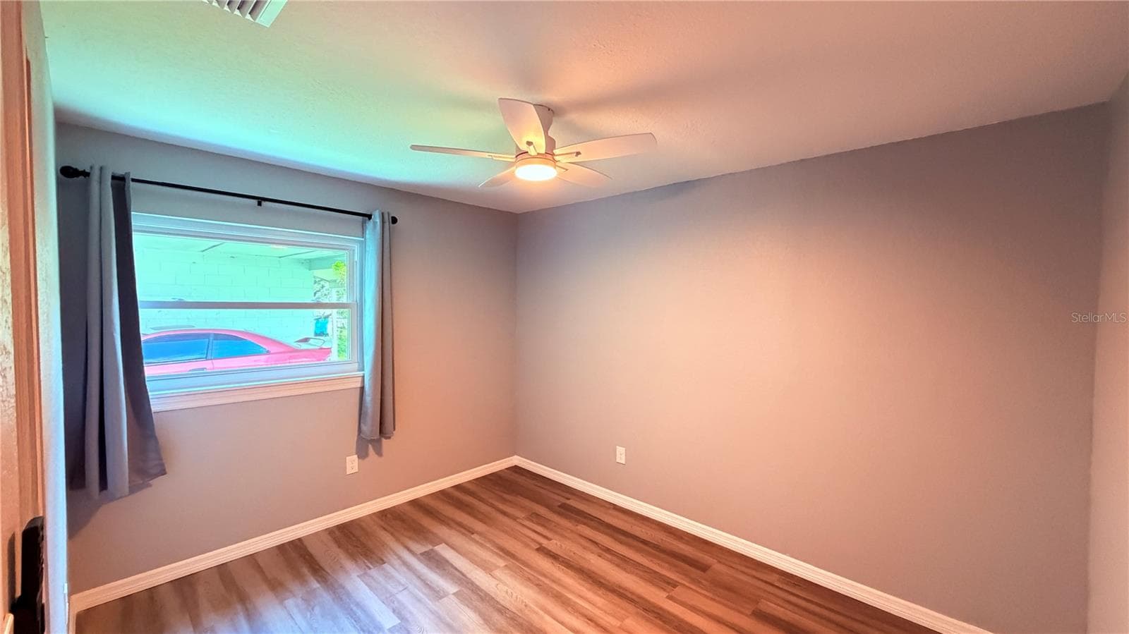 Single Family Residence at 5130 LESCOT LN, ORLANDO, photo 11 of 17