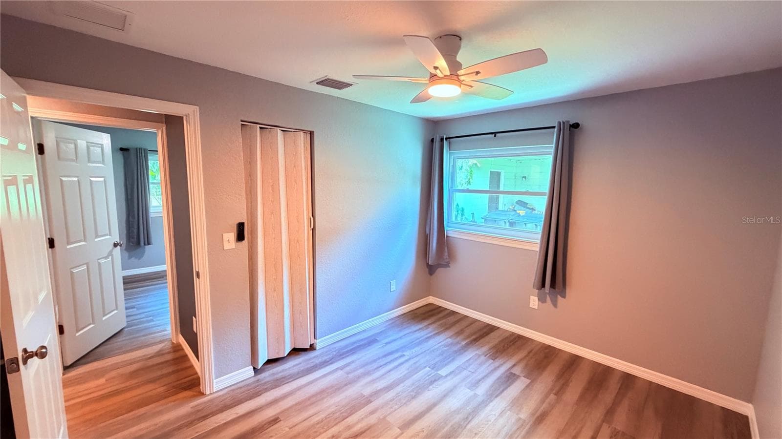 Single Family Residence at 5130 LESCOT LN, ORLANDO, photo 12 of 17
