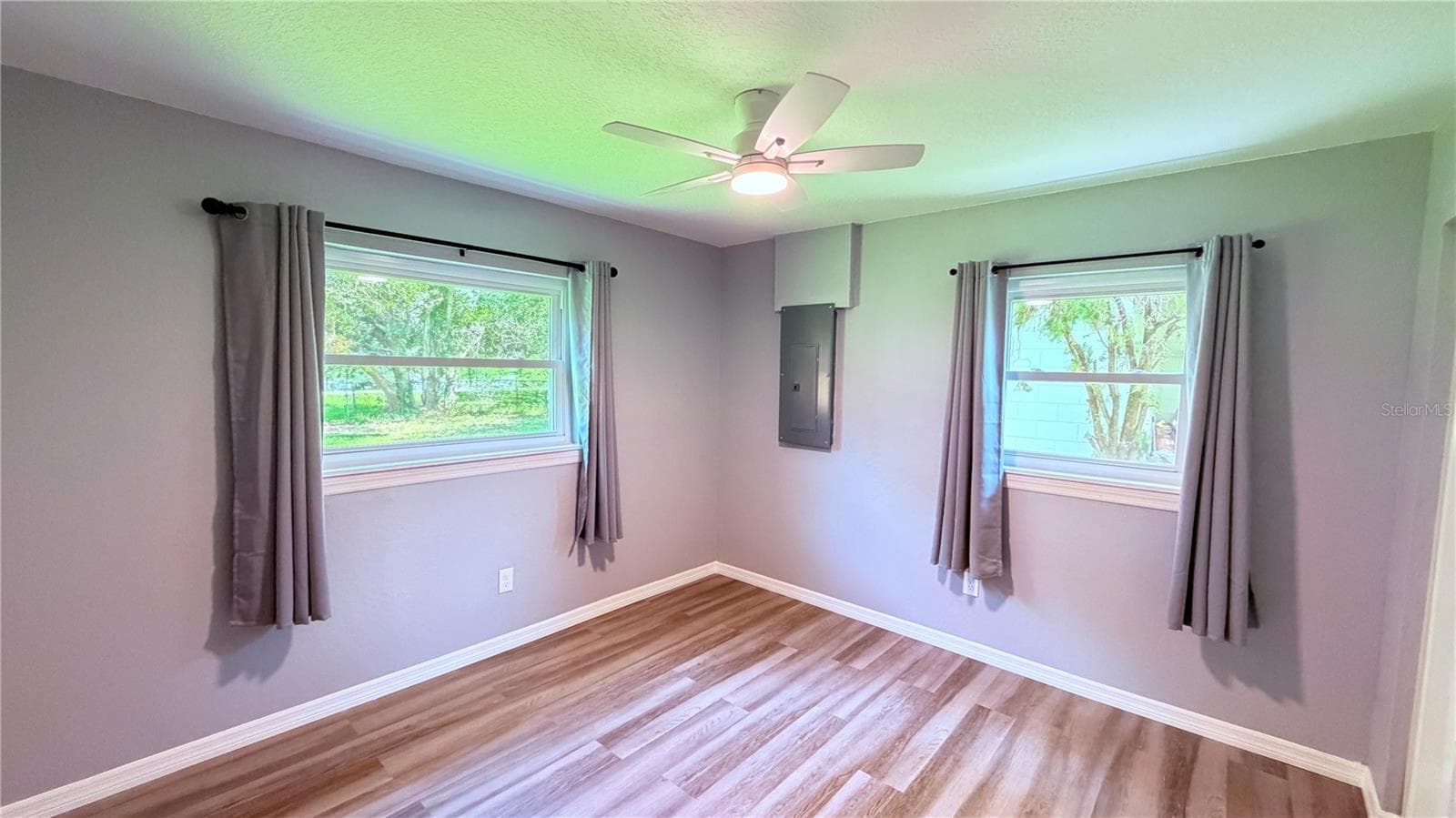 Single Family Residence at 5130 LESCOT LN, ORLANDO, photo 13 of 17