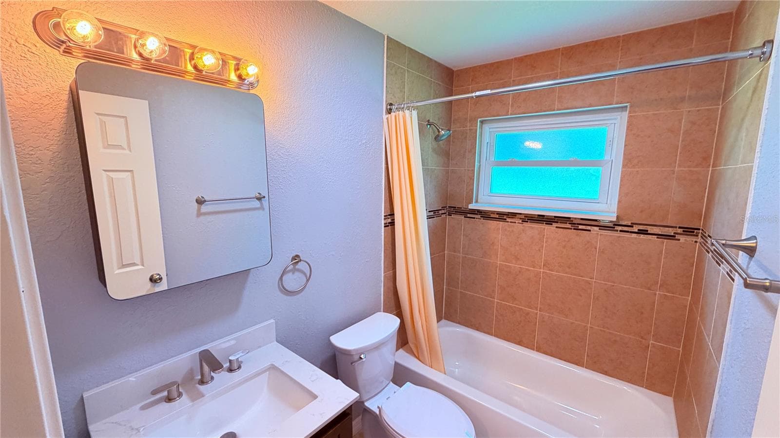 Single Family Residence at 5130 LESCOT LN, ORLANDO, photo 14 of 17