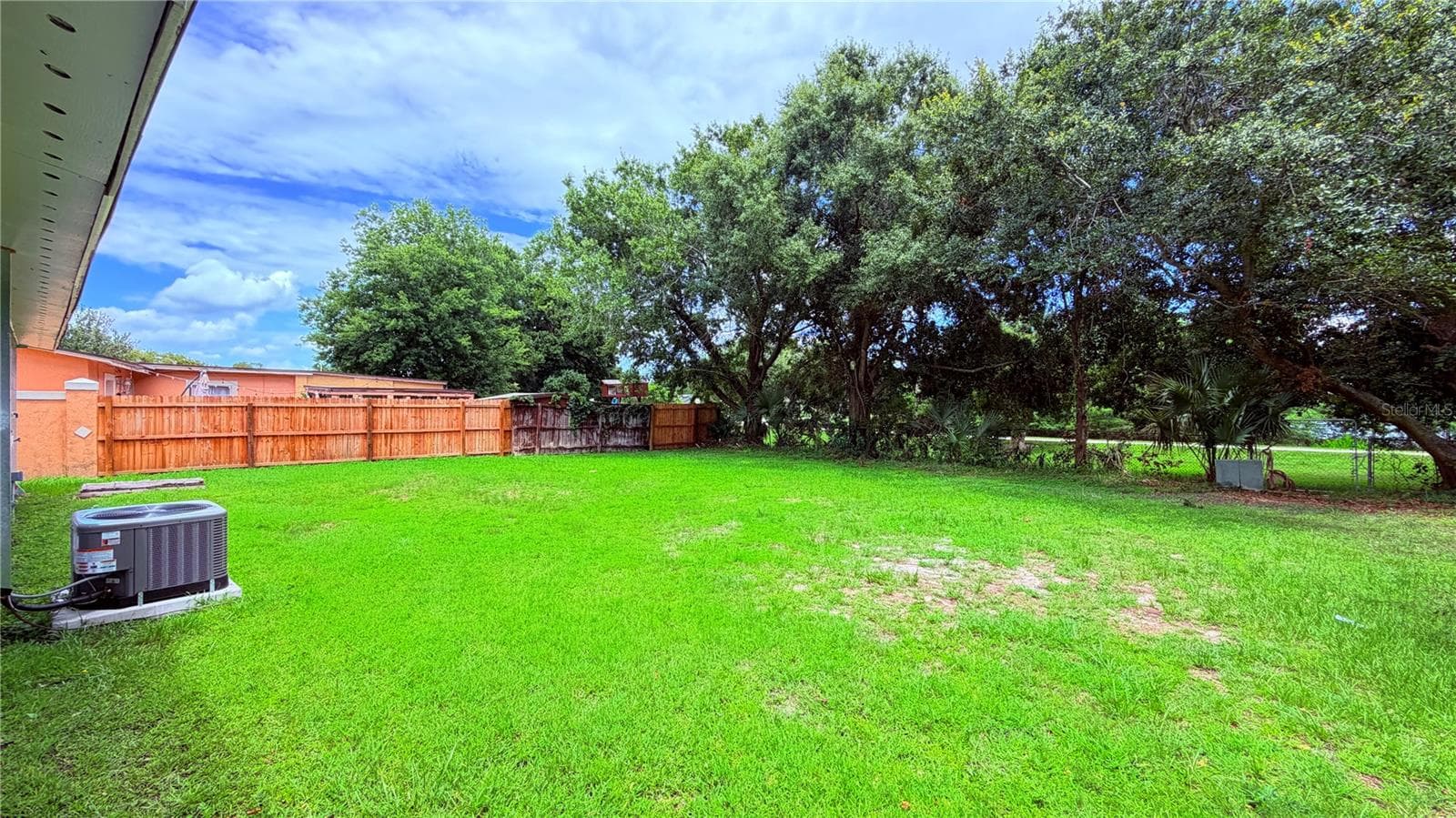 Single Family Residence at 5130 LESCOT LN, ORLANDO, photo 16 of 17