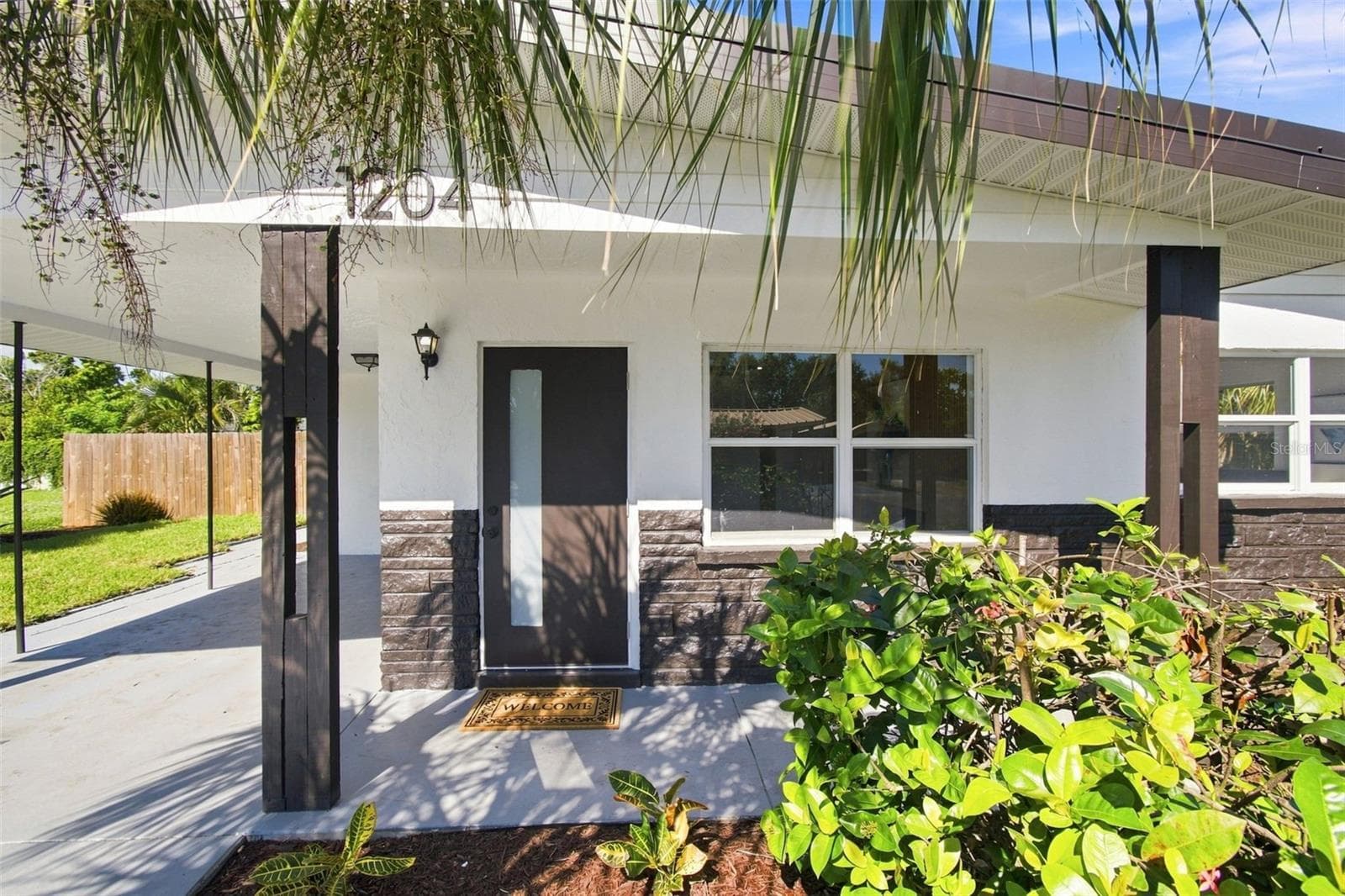Single Family Residence at 1204 65TH ST NW, BRADENTON, photo 2 of 53