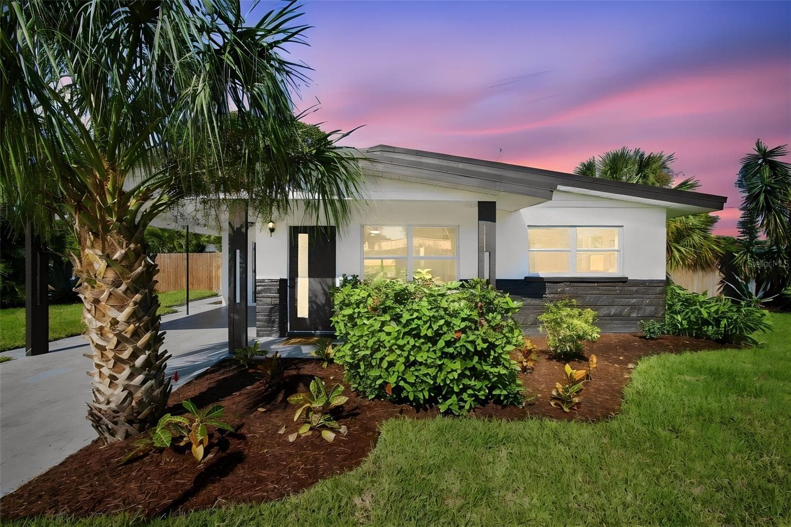 Single Family Residence at 1204 65TH ST NW, BRADENTON, photo 3 of 53